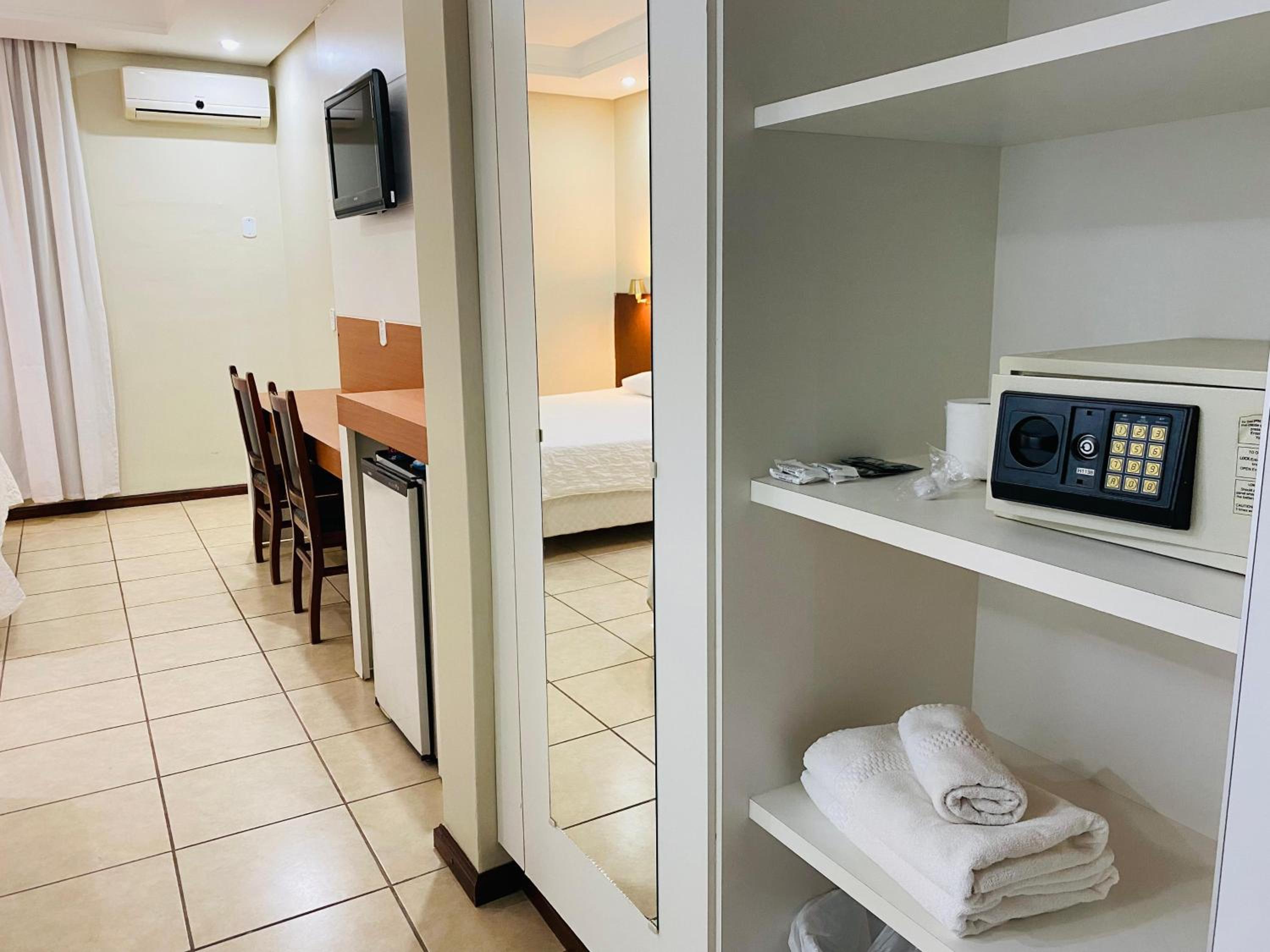 Triple Room - Disability Access photo 2