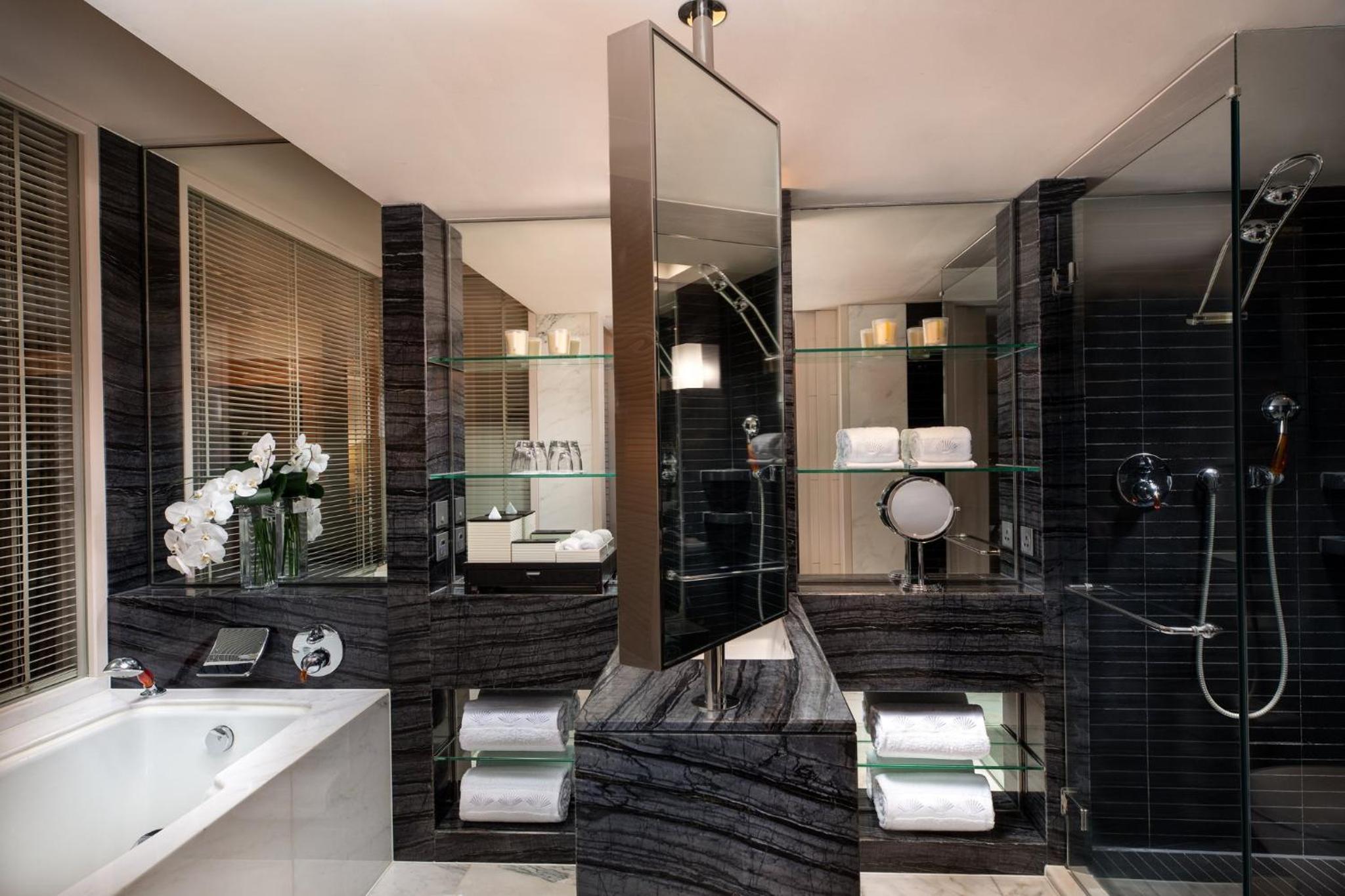 Junior Suite Junior Suite
