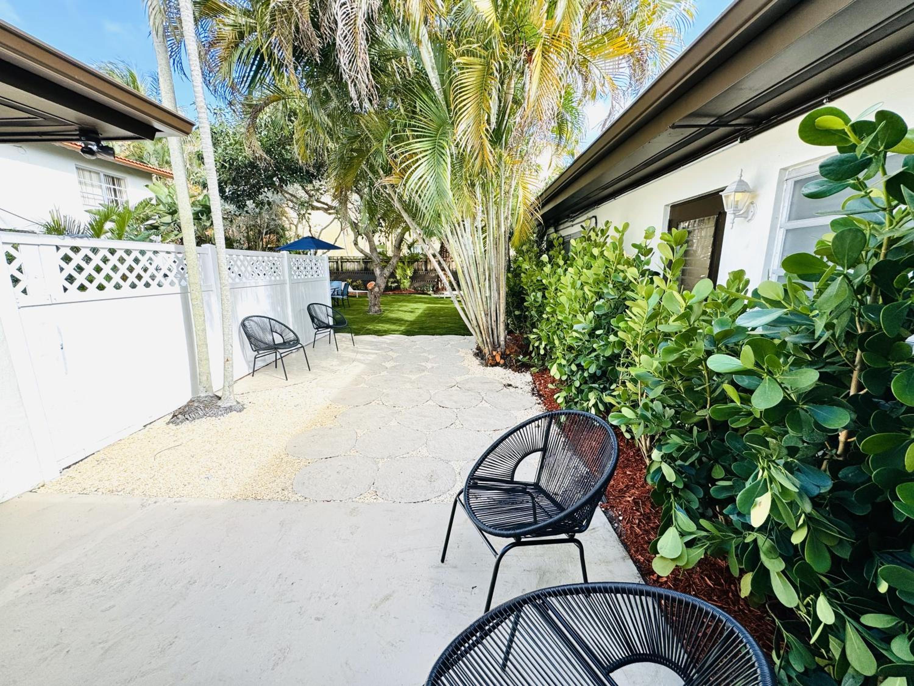 Superior Three Bedroom Two Bath Family Home with Private Backyard photo 2