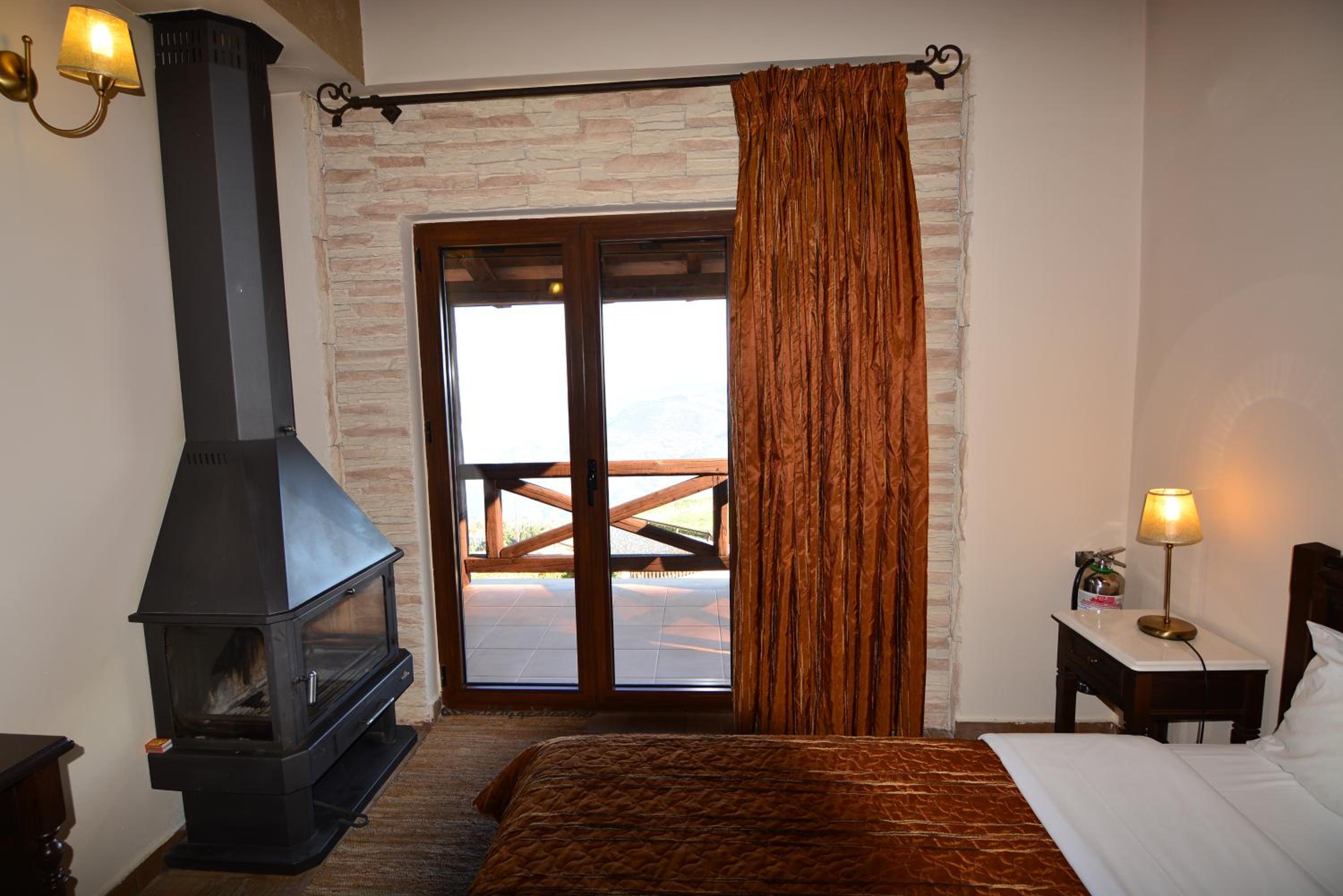 Double Room with Spa Bath