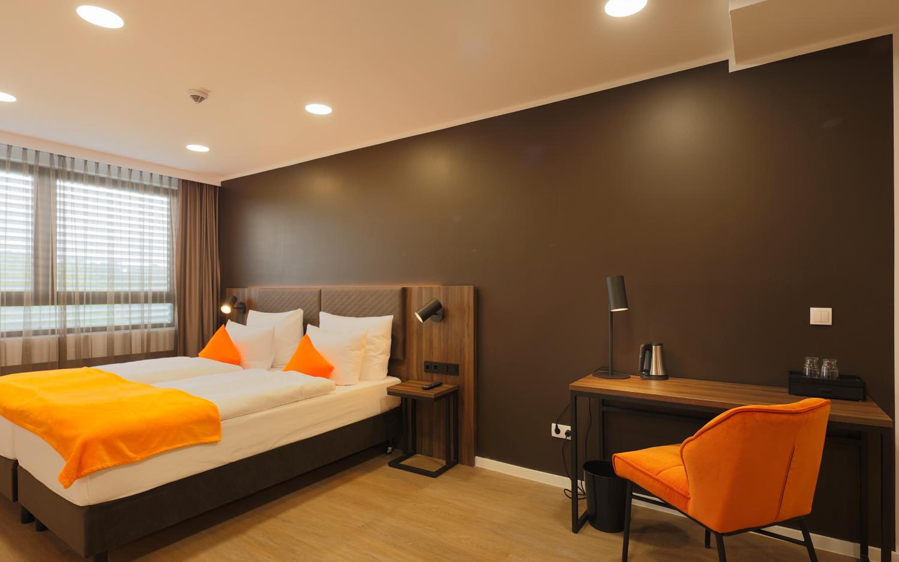Twin Room with Balcony