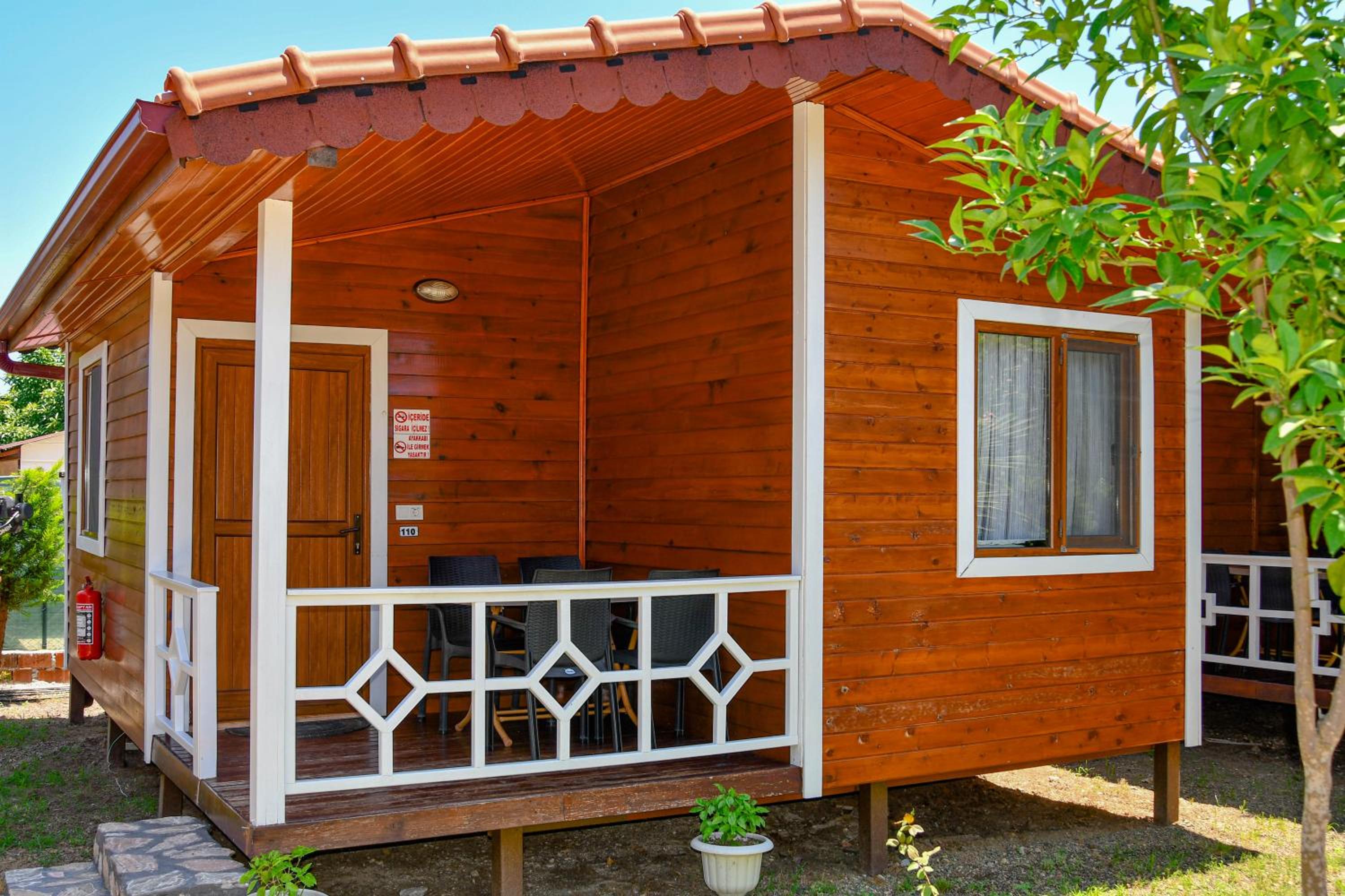 Bungalow photo 2