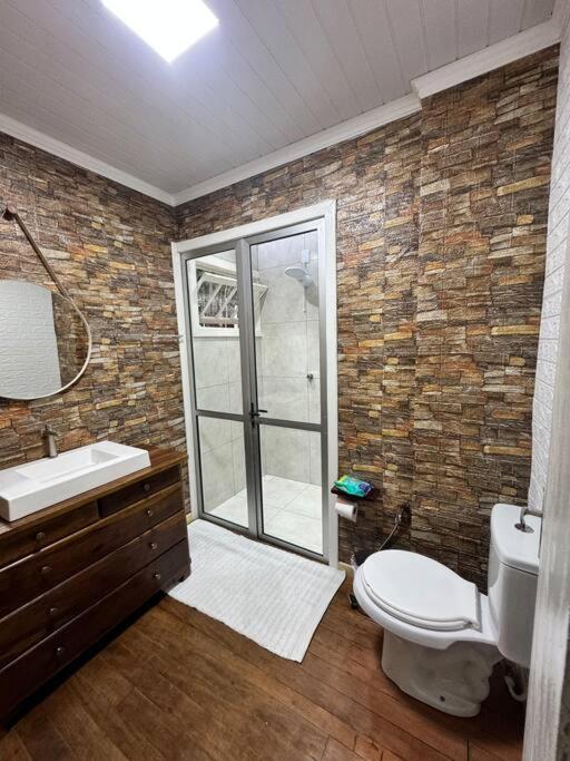 Three-Bedroom House photo 2