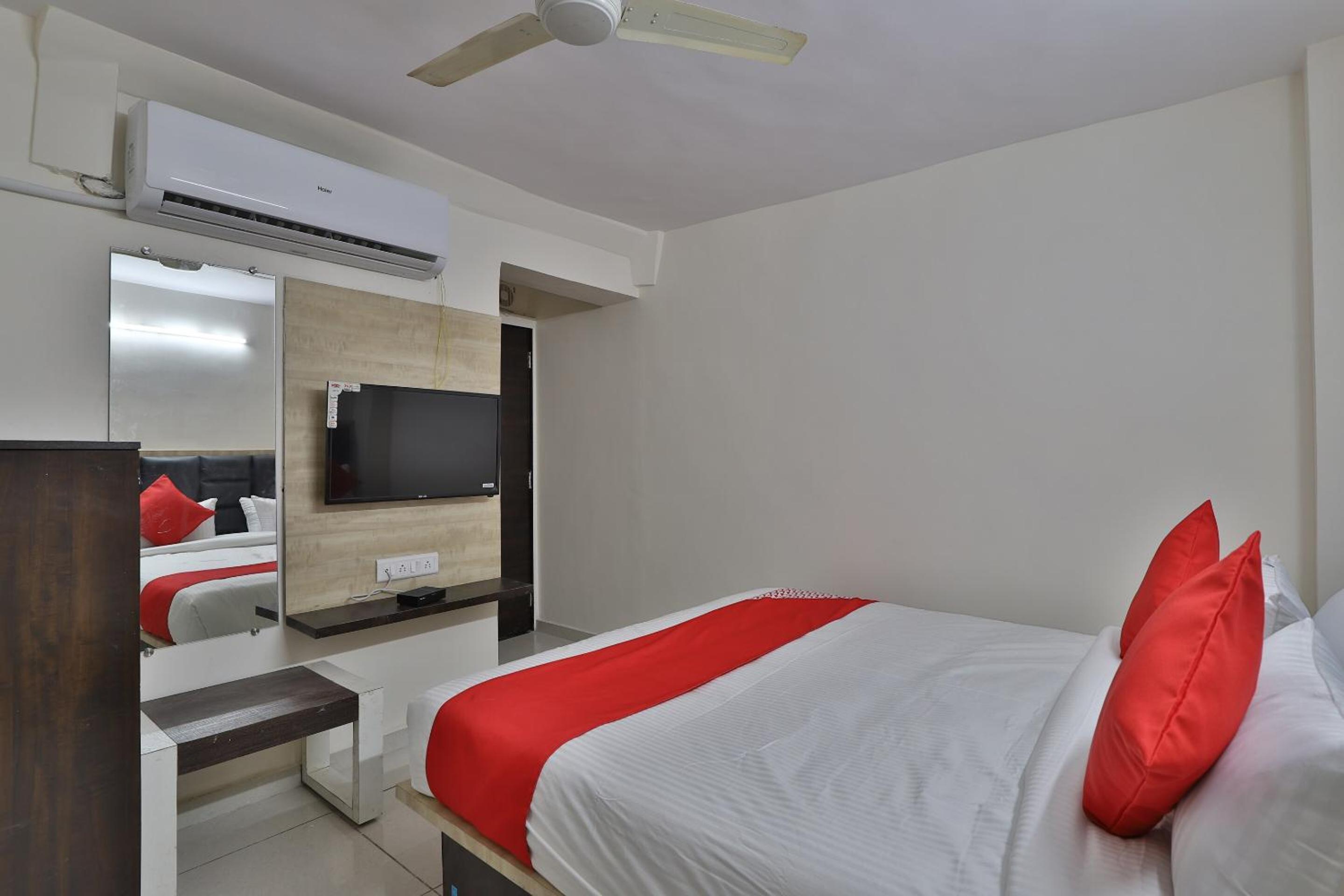 Standard Double Room photo 3