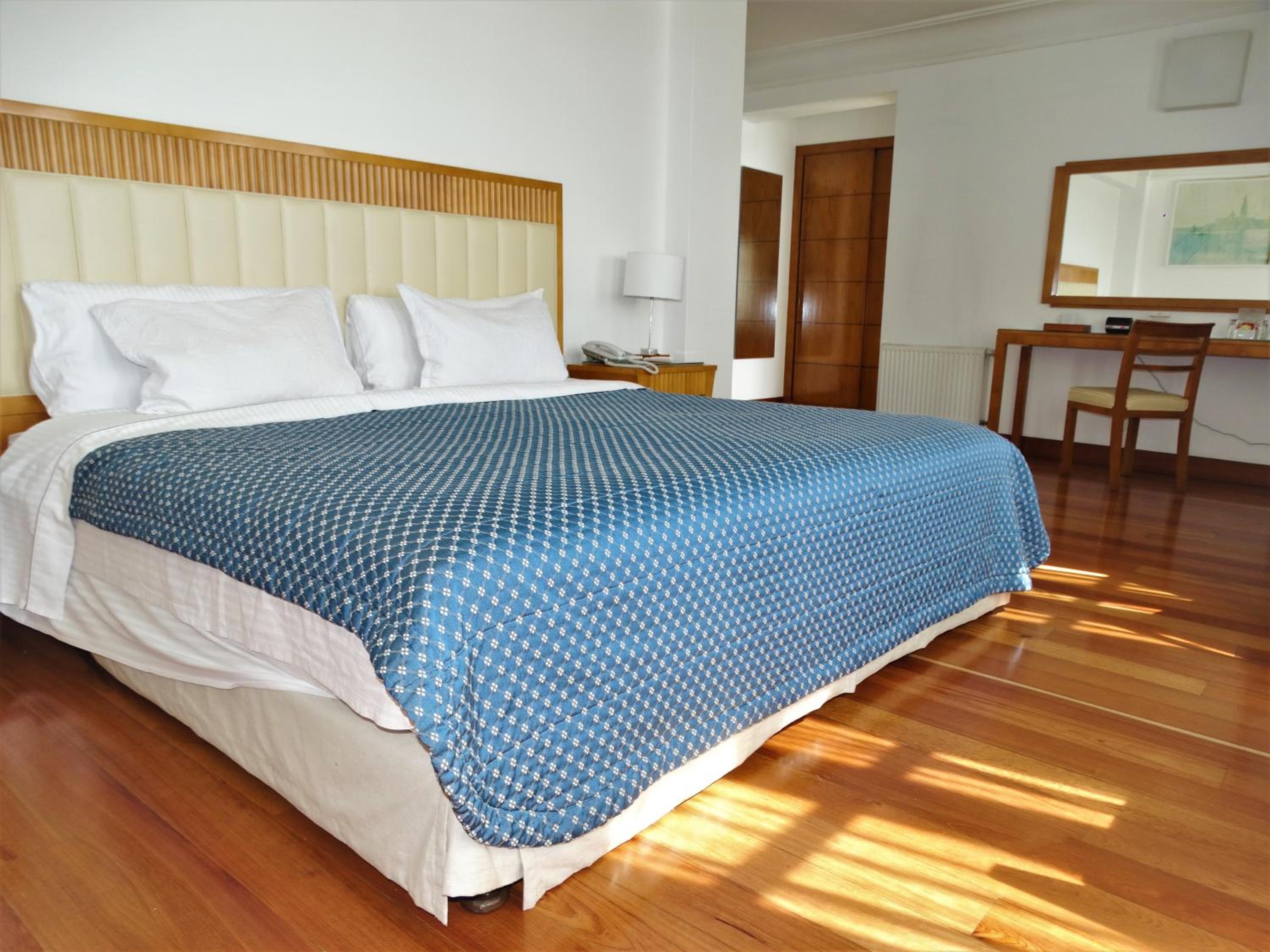 Junior Suite - Photo 12