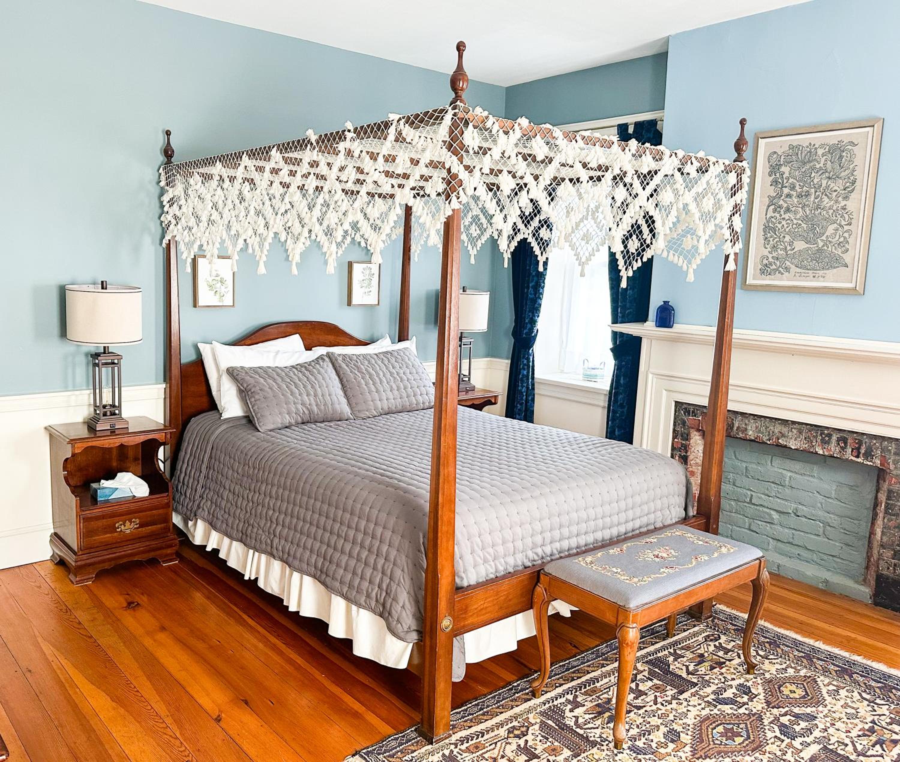 Queen Room photo 3