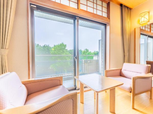 Superior Japanese-Style Room with Shared Bathroom - Non-Smoking photo 3