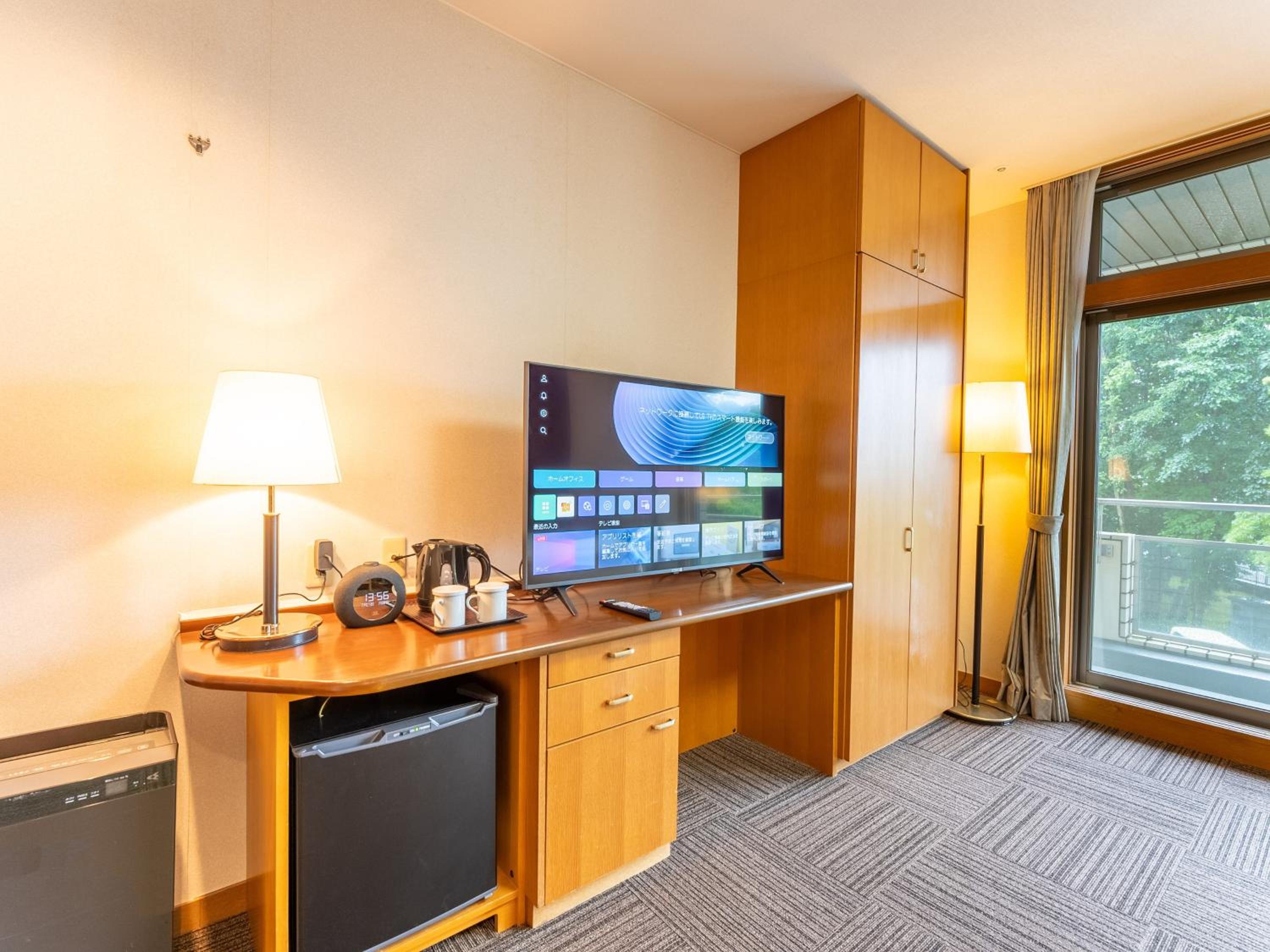 Single Room with Disability Access - Non-Smoking photo 3
