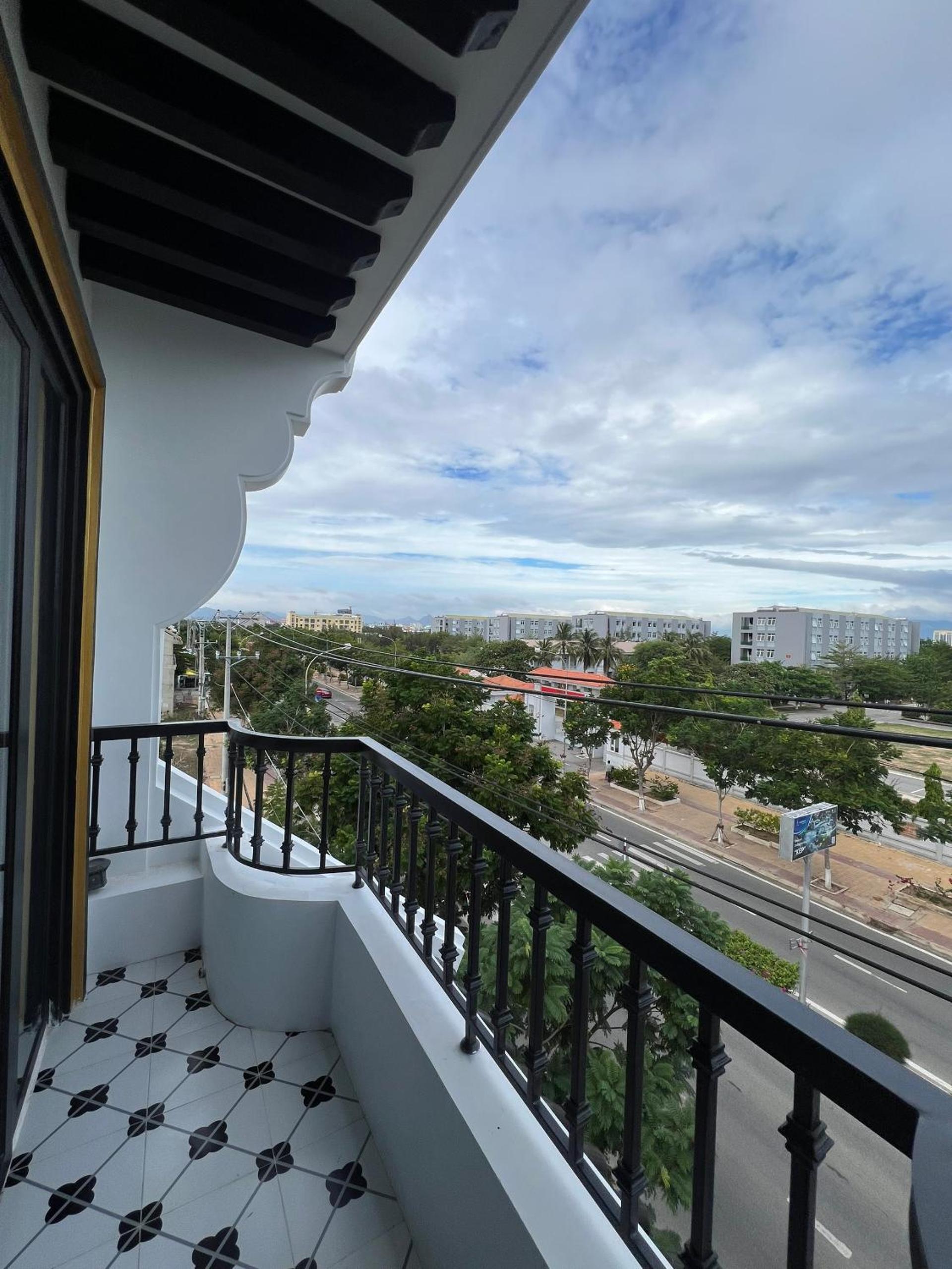 Double Room with Balcony photo 3