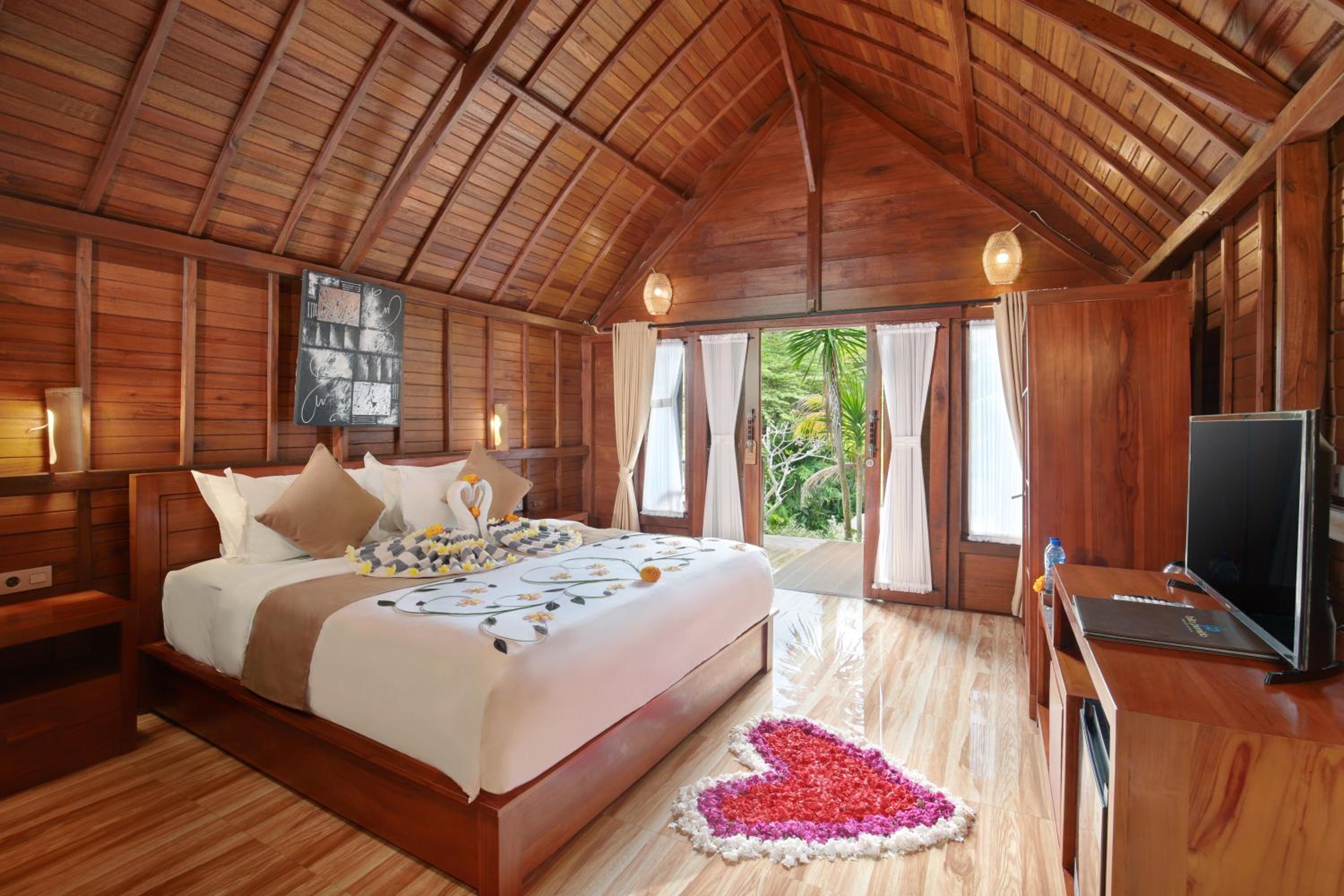 Deluxe Double or Twin Room - Photo 8