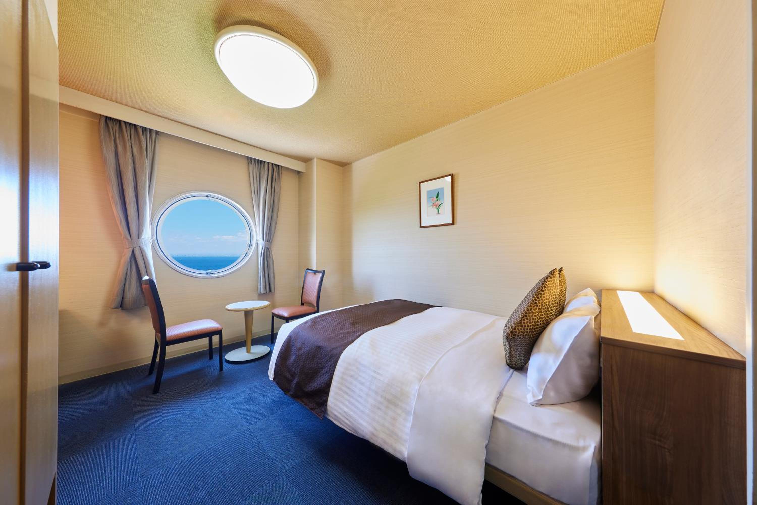 Standard Double Room with Sea View with Private Bathroom - Nonsmoking