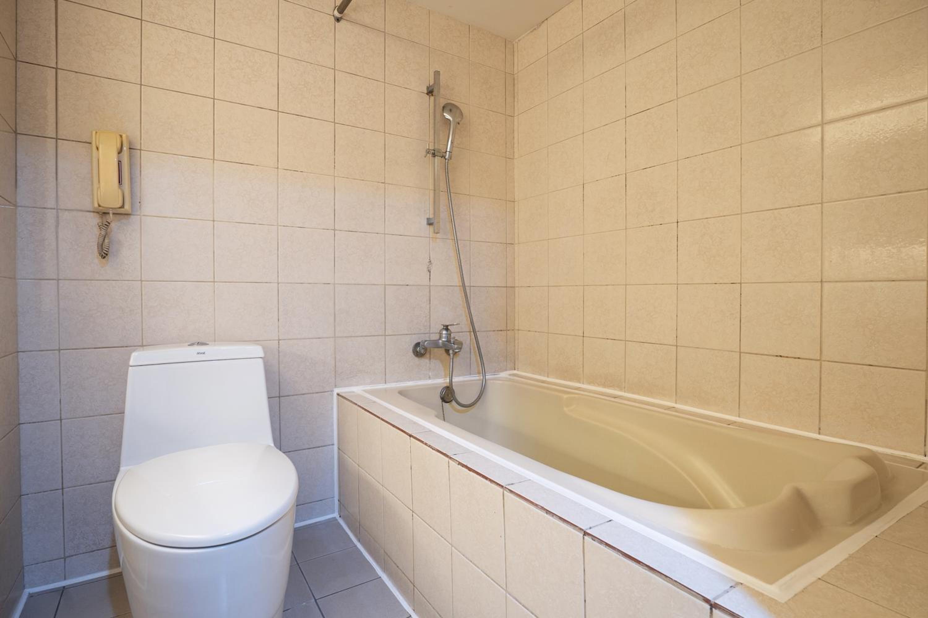 Standard Double Room - Photo 6