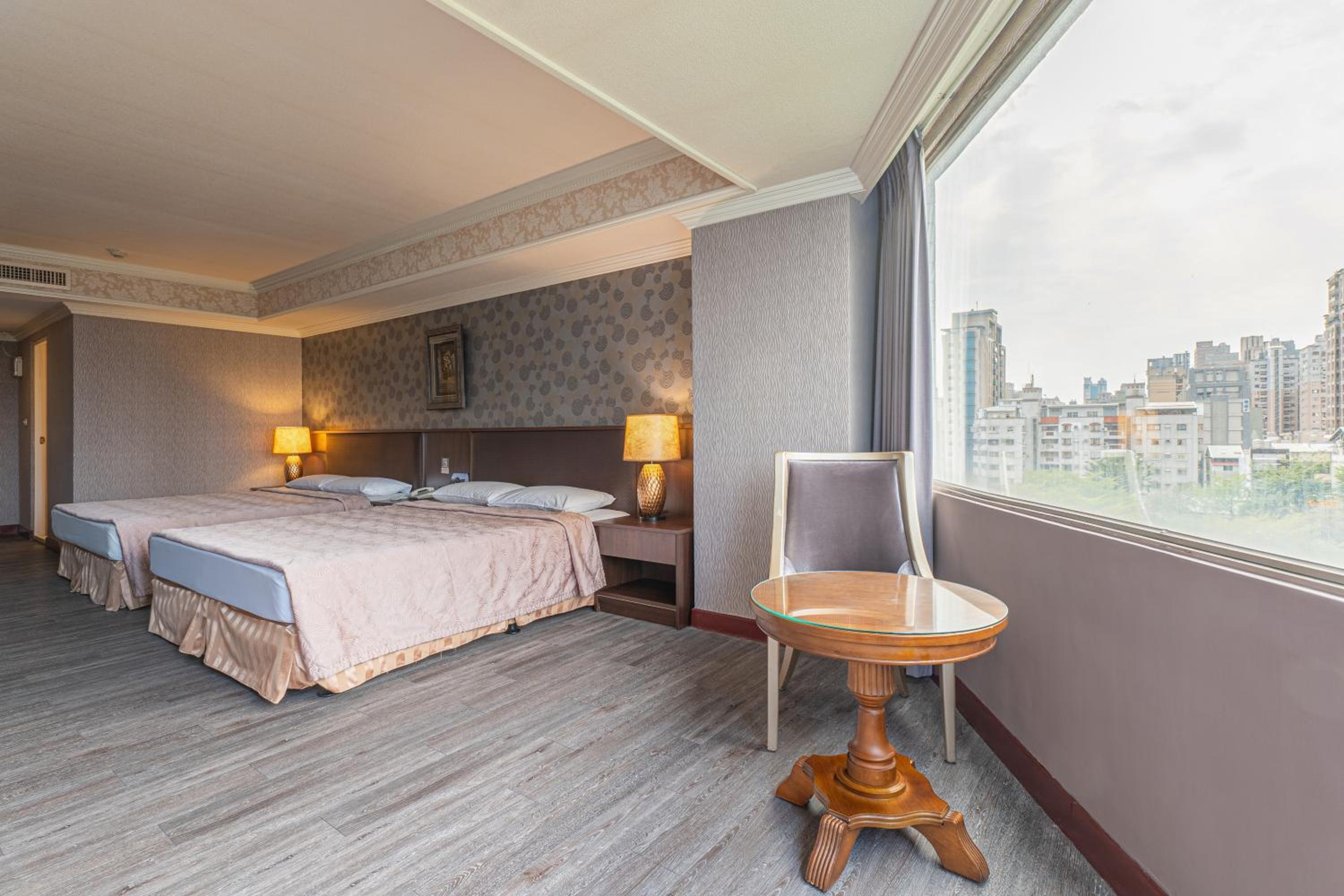 Superior Quadruple Room - Photo 2