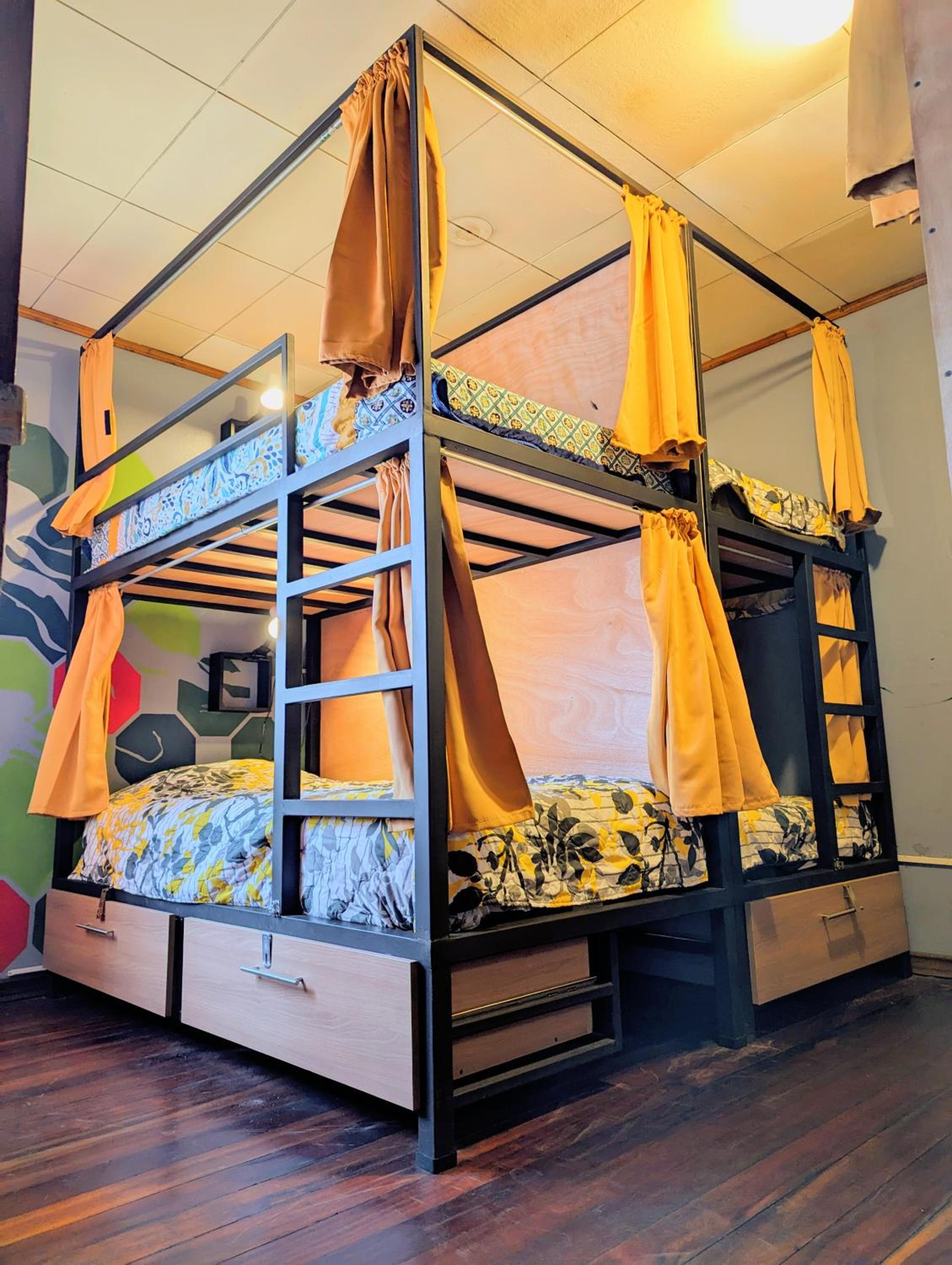 Bed in 4-Bed Mixed Dormitory Room photo 1