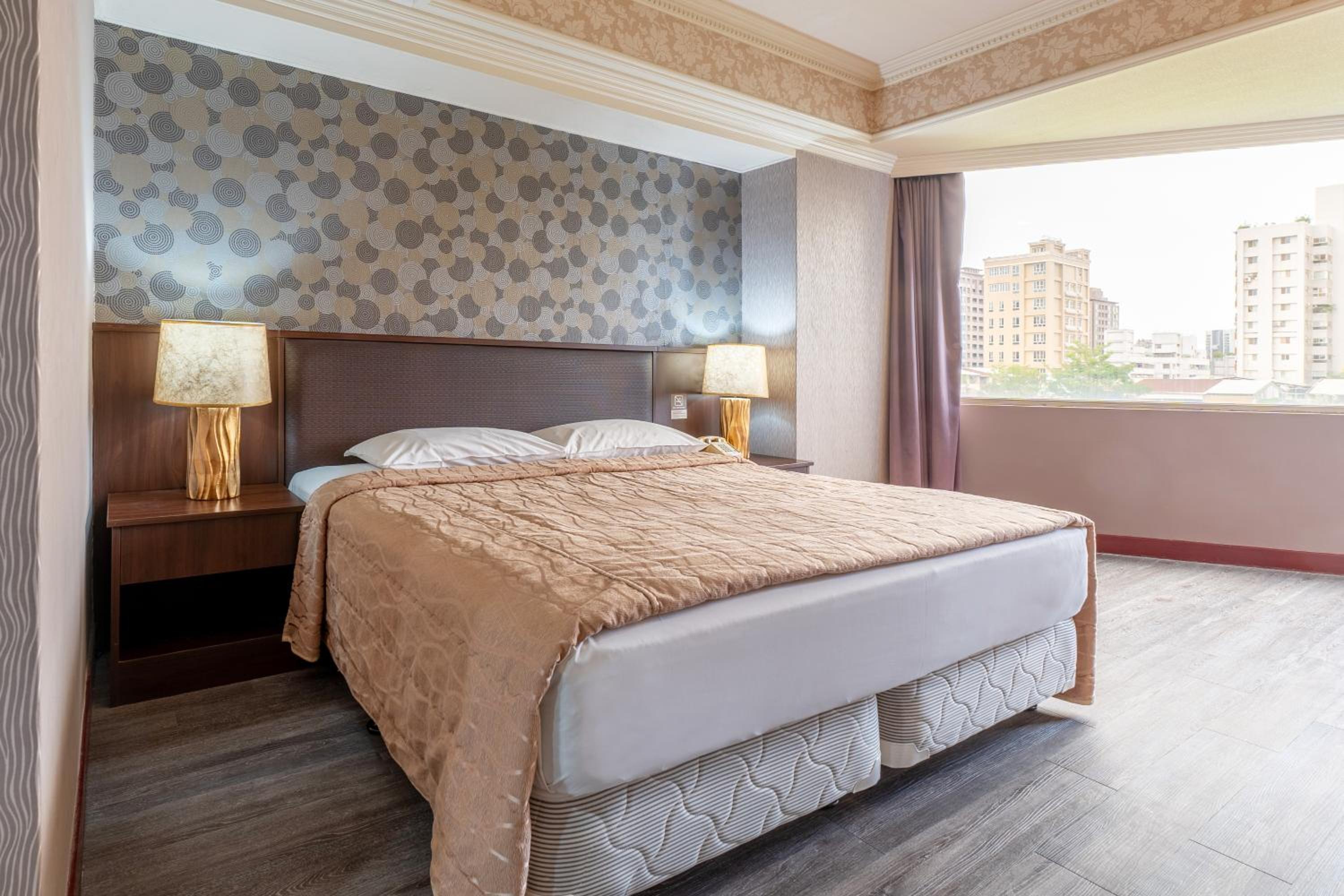 Deluxe Double Room - Photo 1