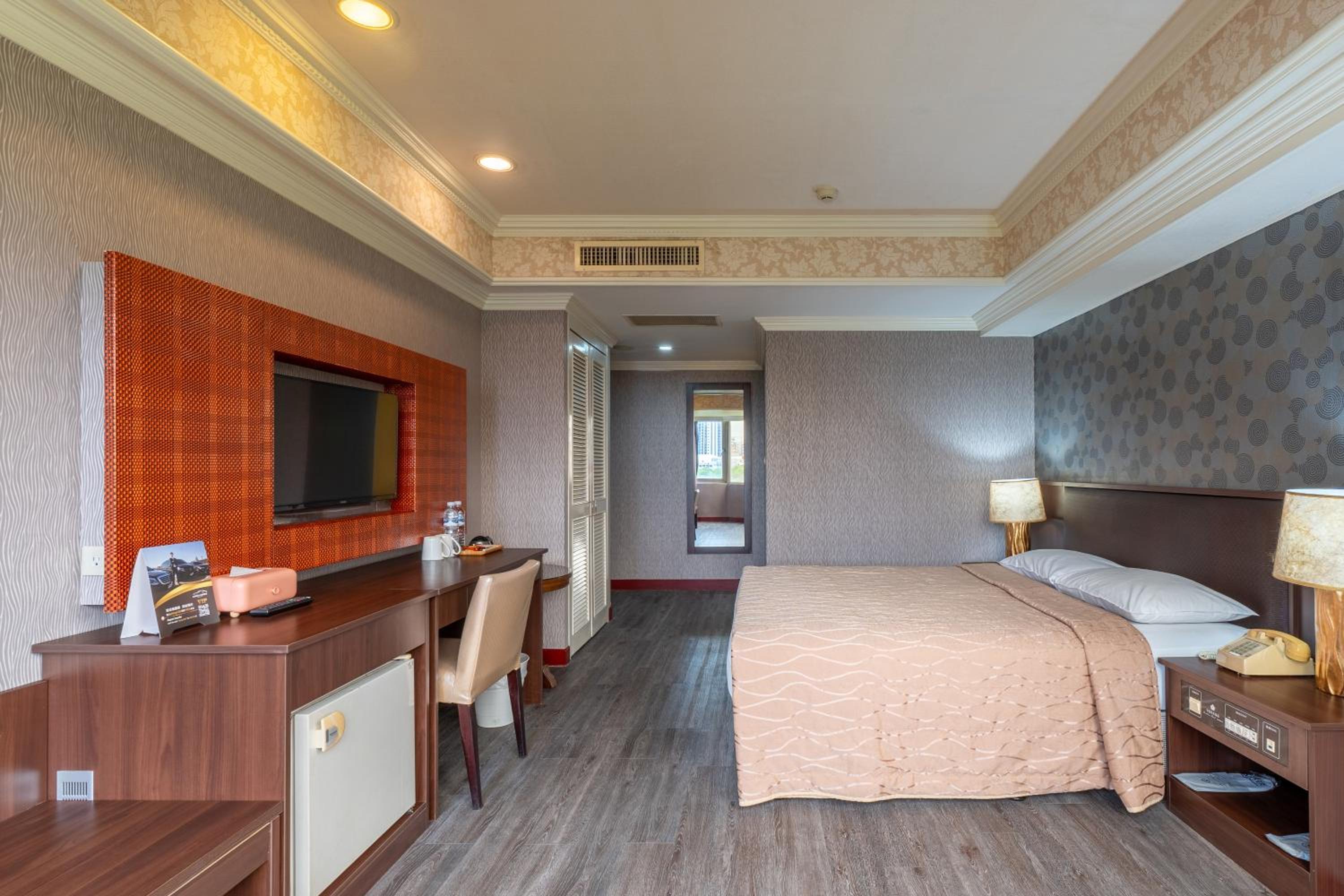 Deluxe Double Room - Photo 3