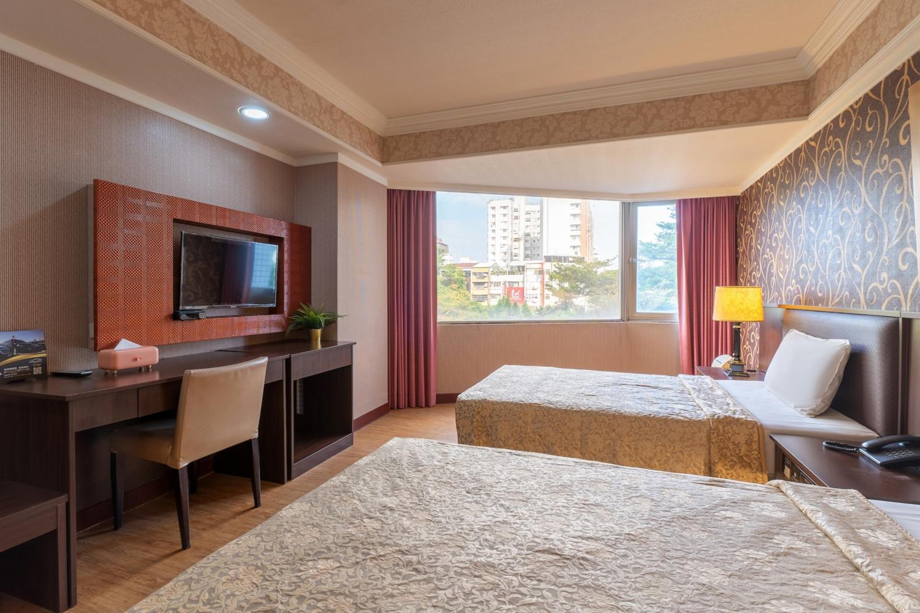 Superior Twin Room - Photo 2