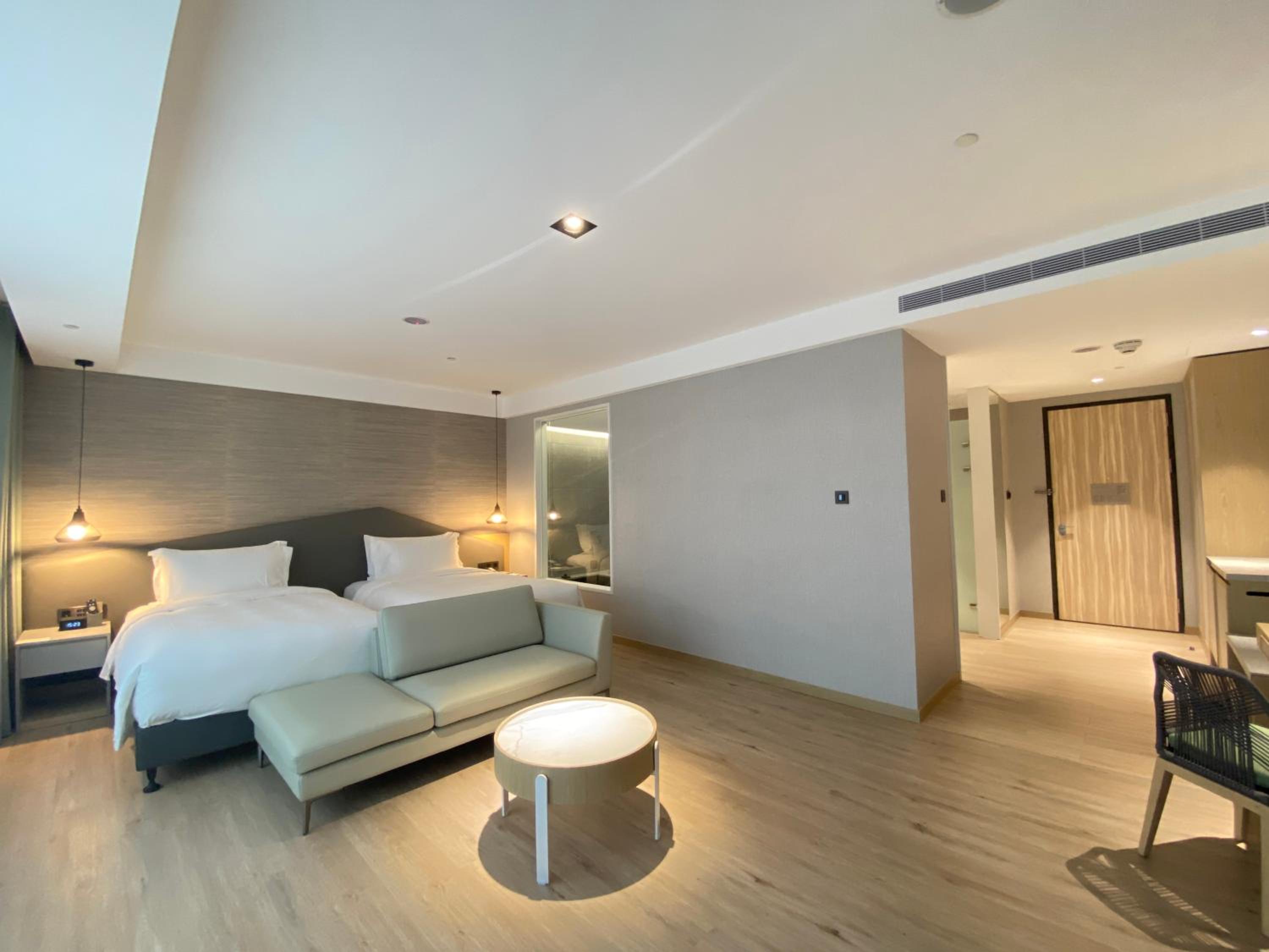 Executive Double or Twin Room with Mountain View - Photo 1