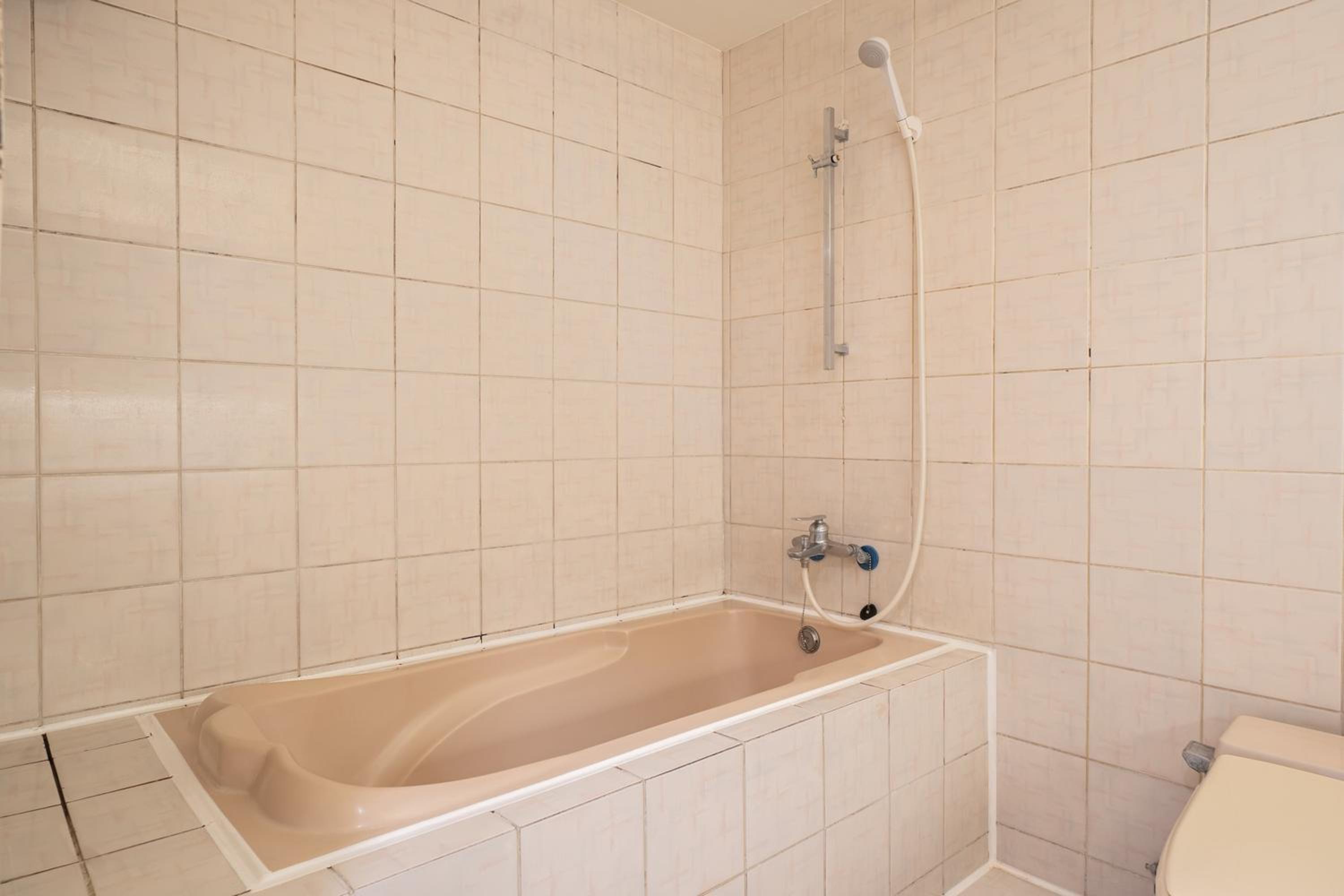 Standard Double Room - Photo 7