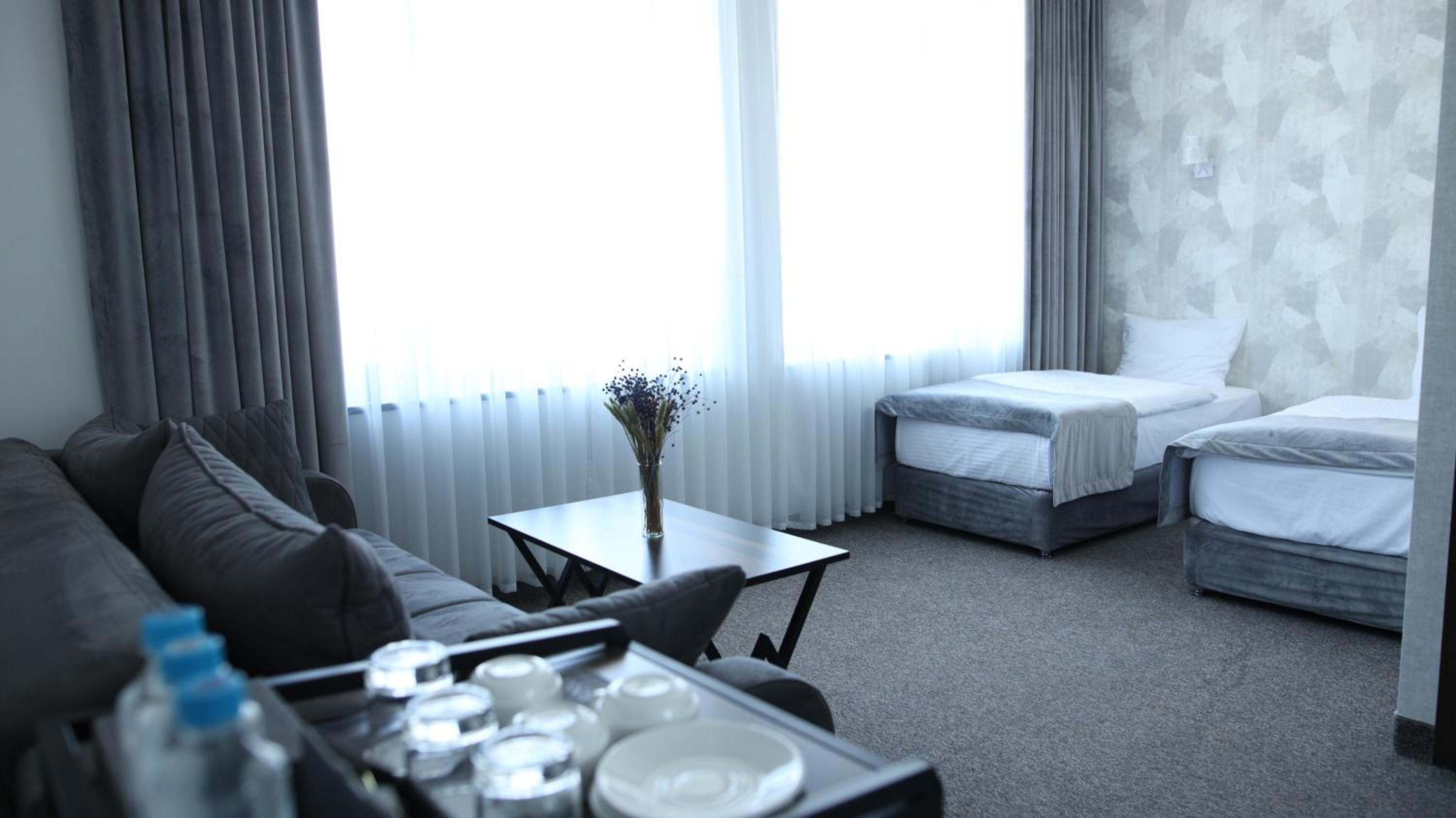Deluxe Family Room