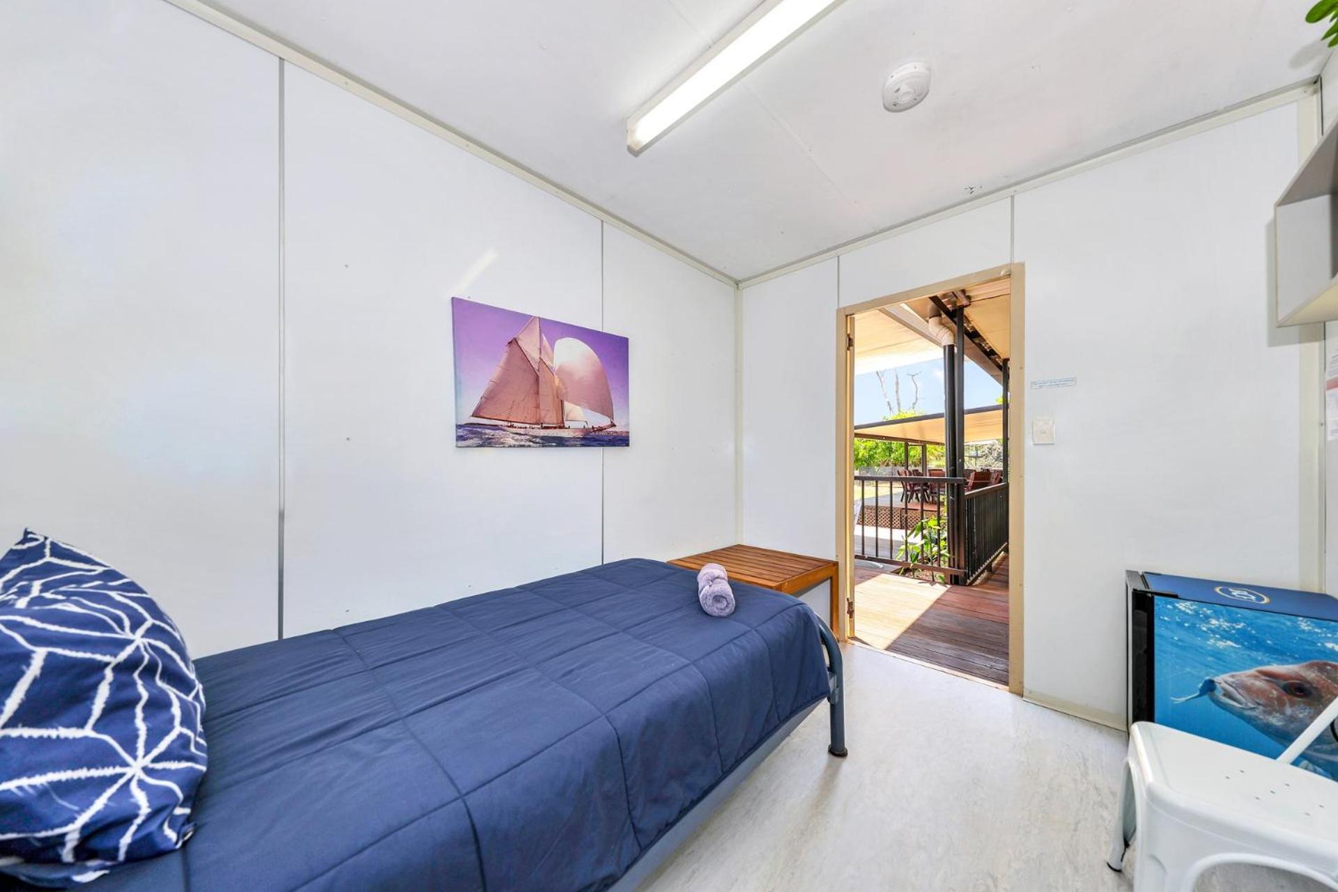 Single Room photo 2