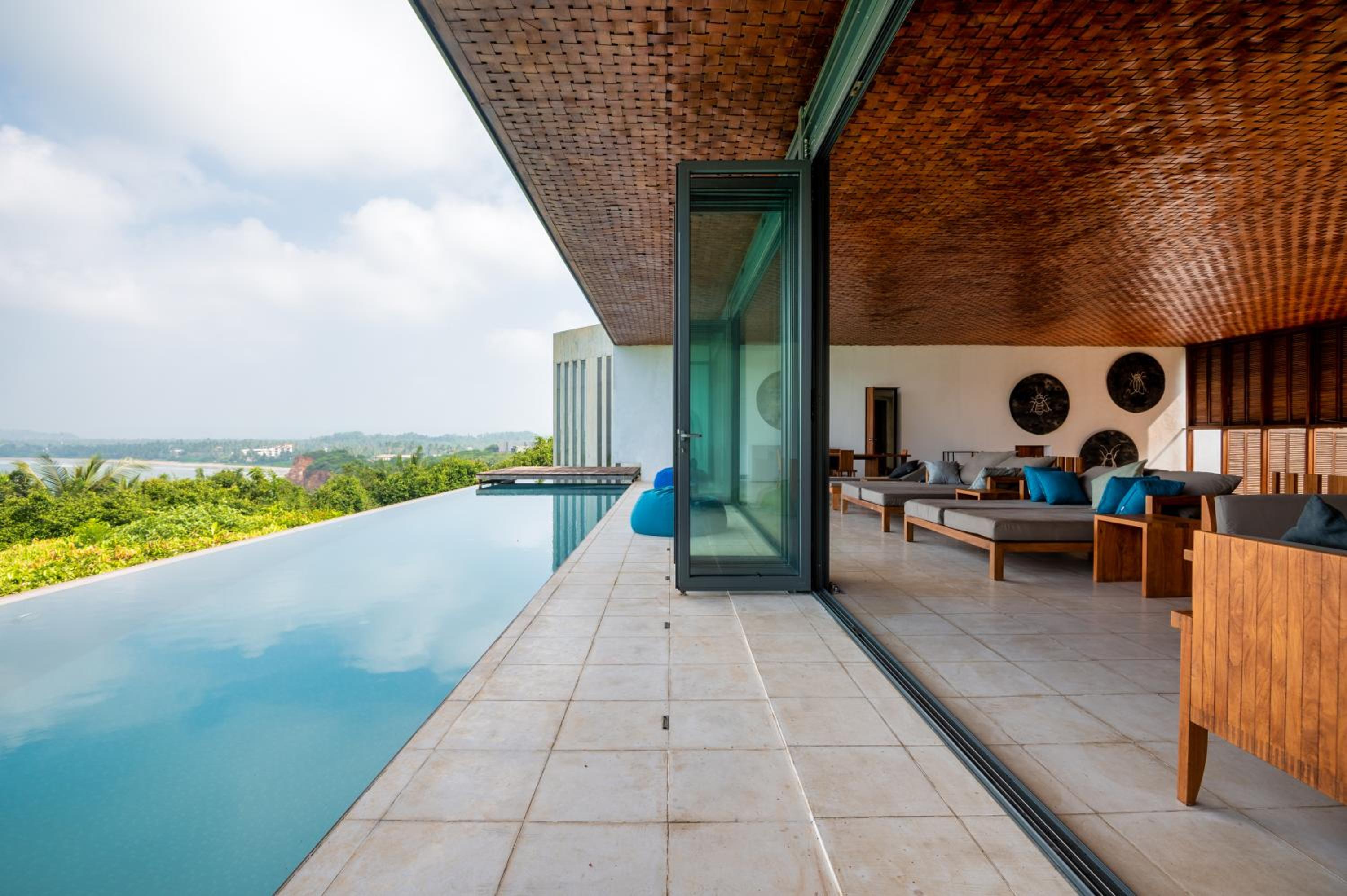 Villa with Sea View