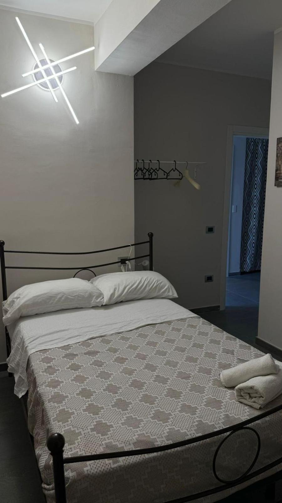 Small Double Room photo 1