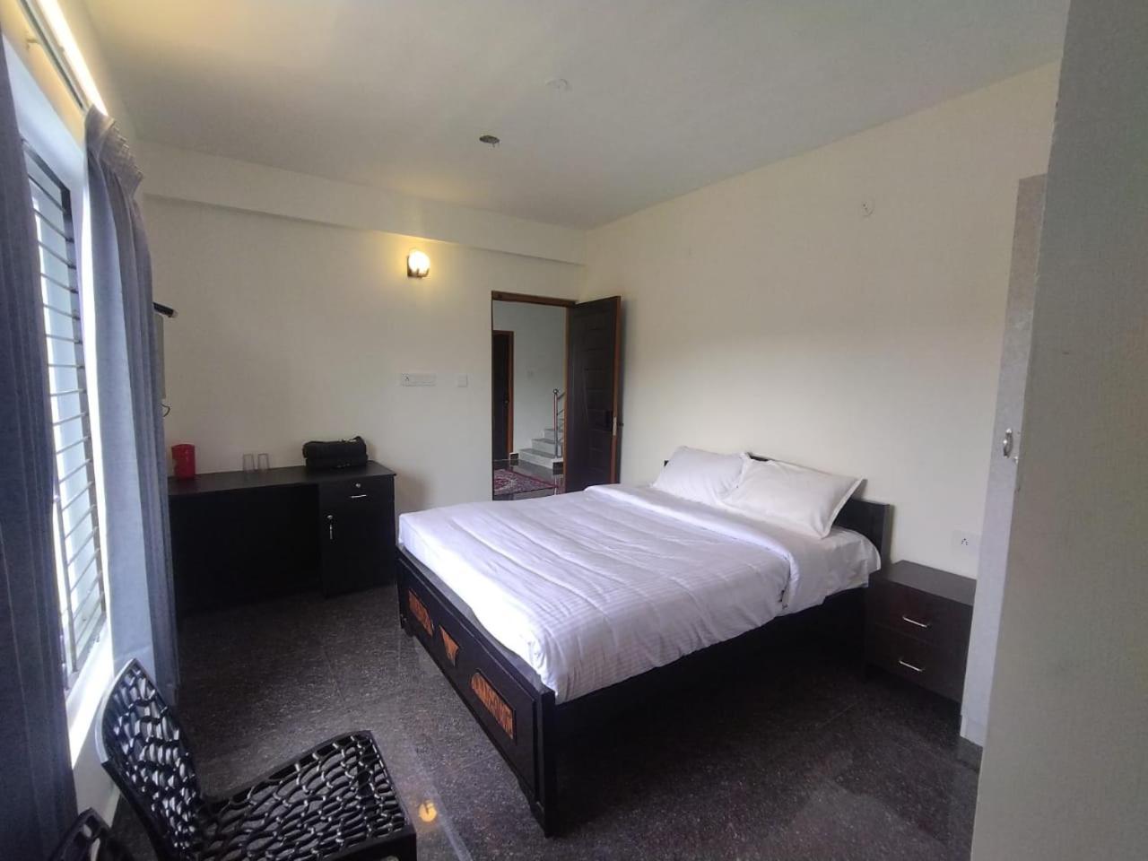 Deluxe Double Room - Photo 1