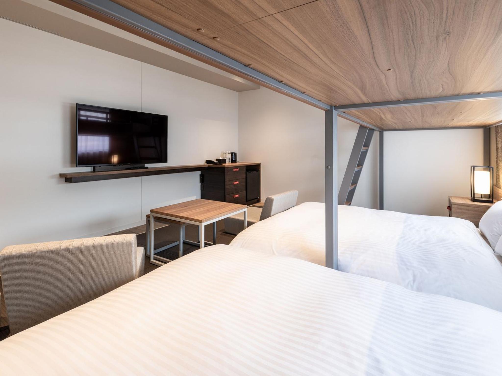Comfort Quadruple Room - Non-Smoking