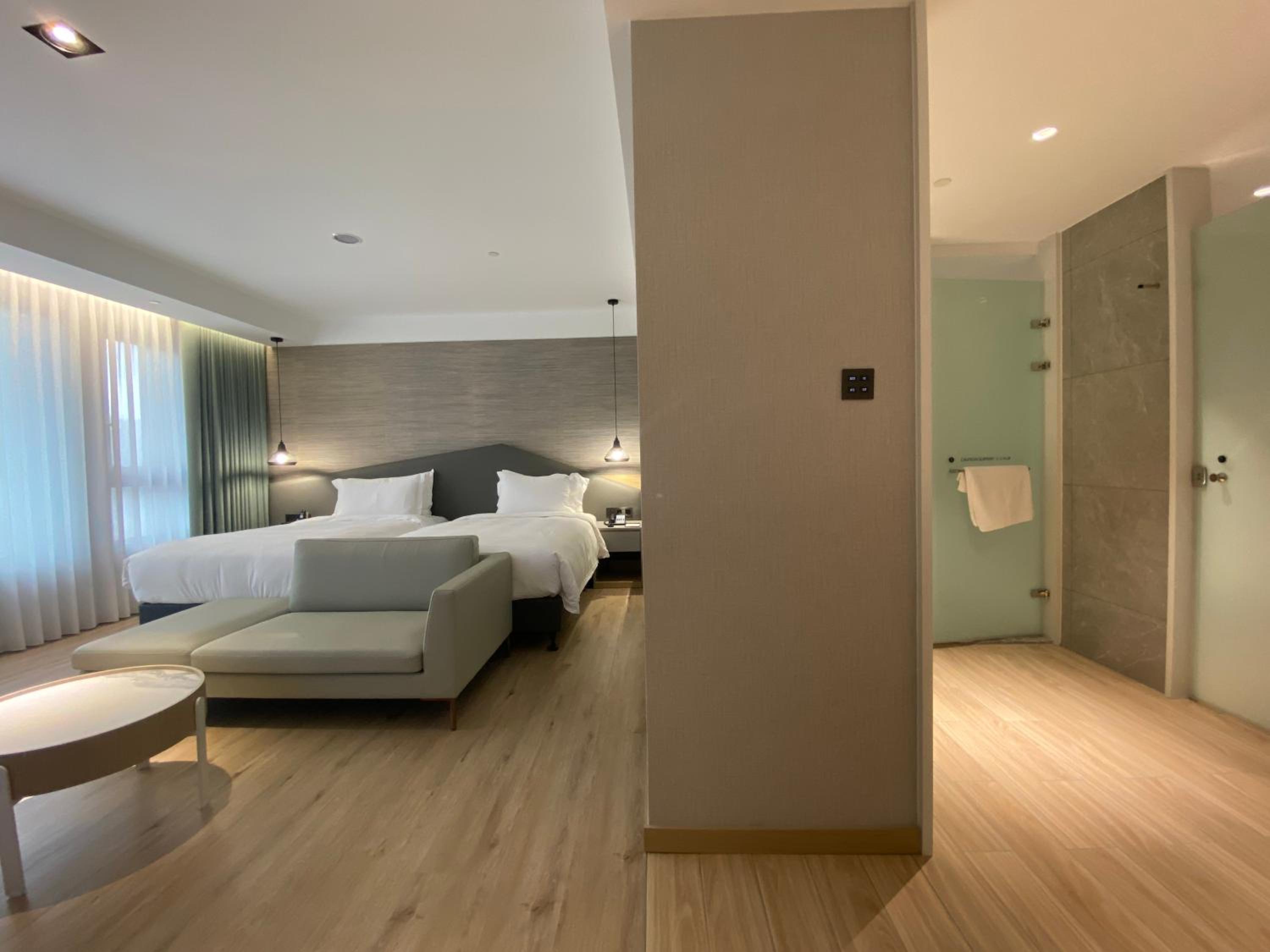 Standard Double or Twin Room - Photo 3