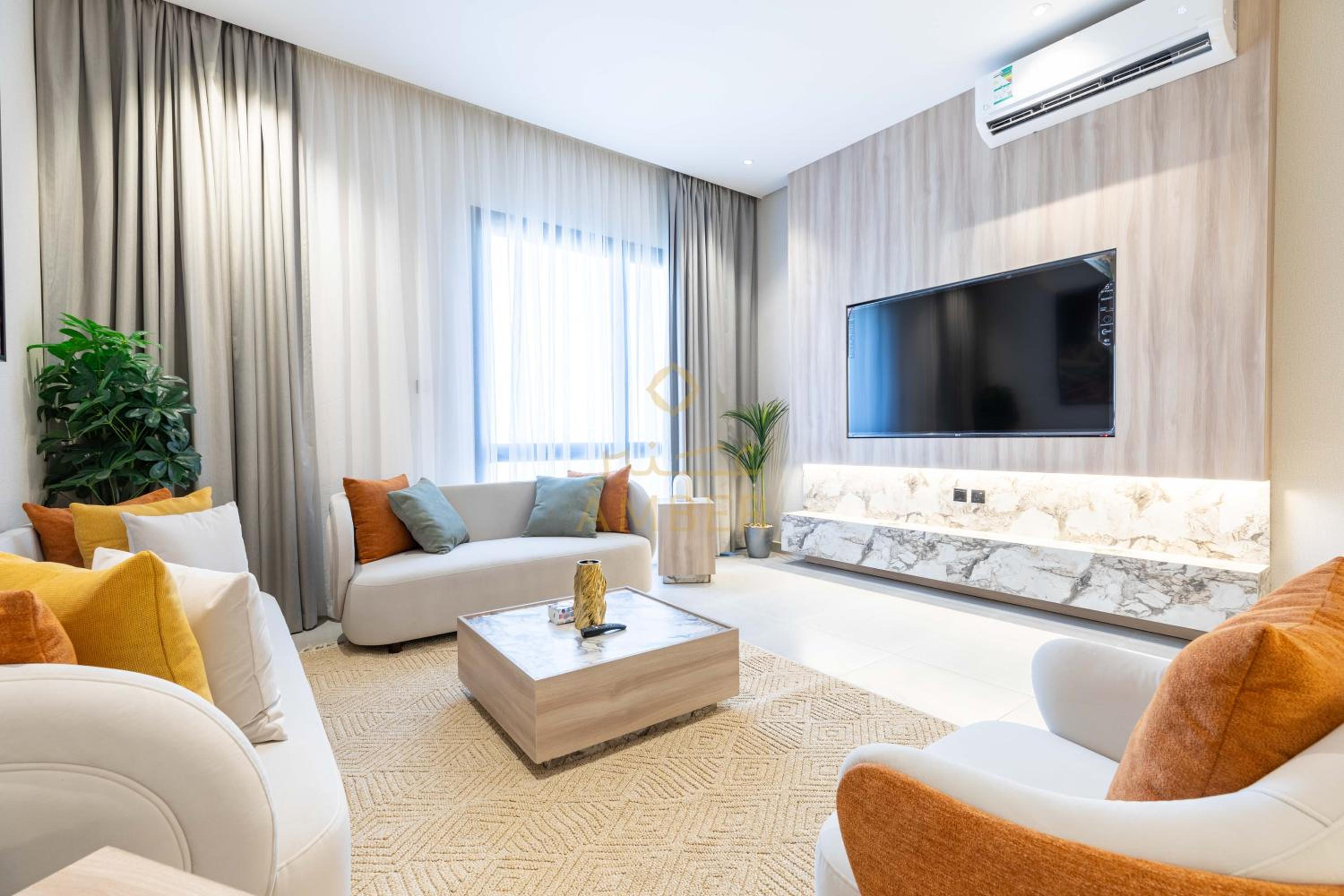 Three-Bedroom Deluxe Apartment