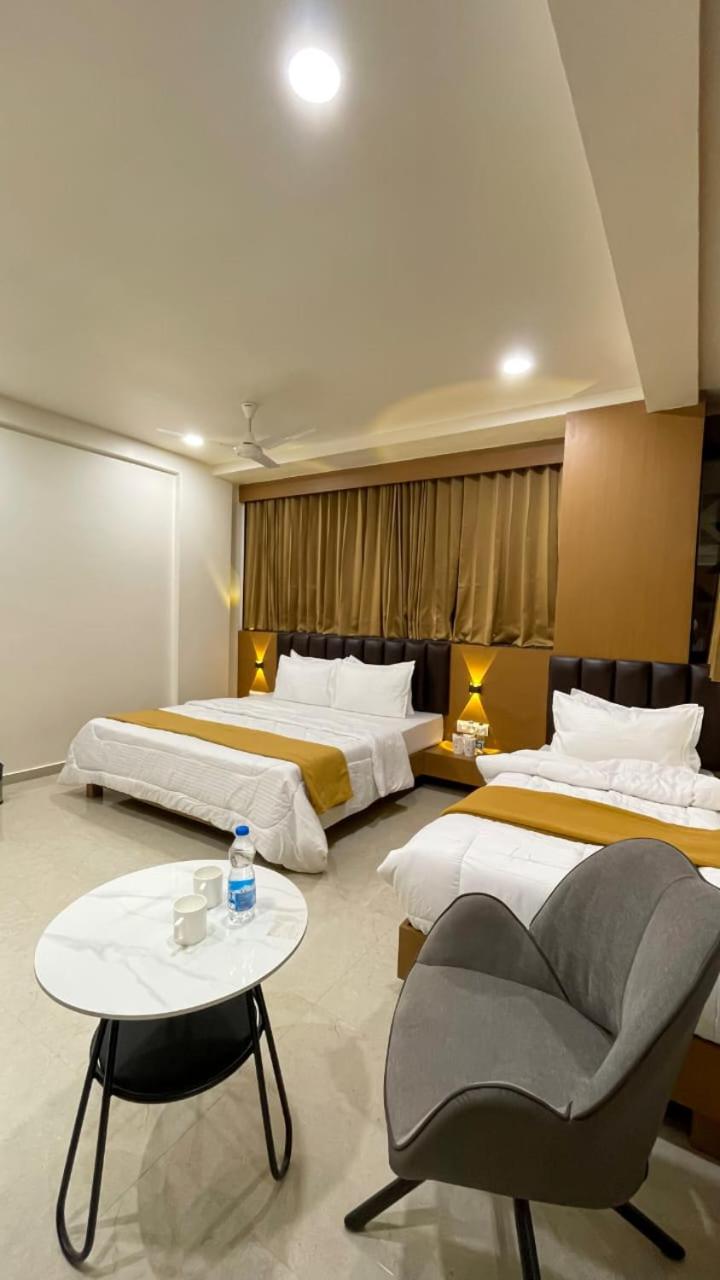 Executive Triple Room photo 2