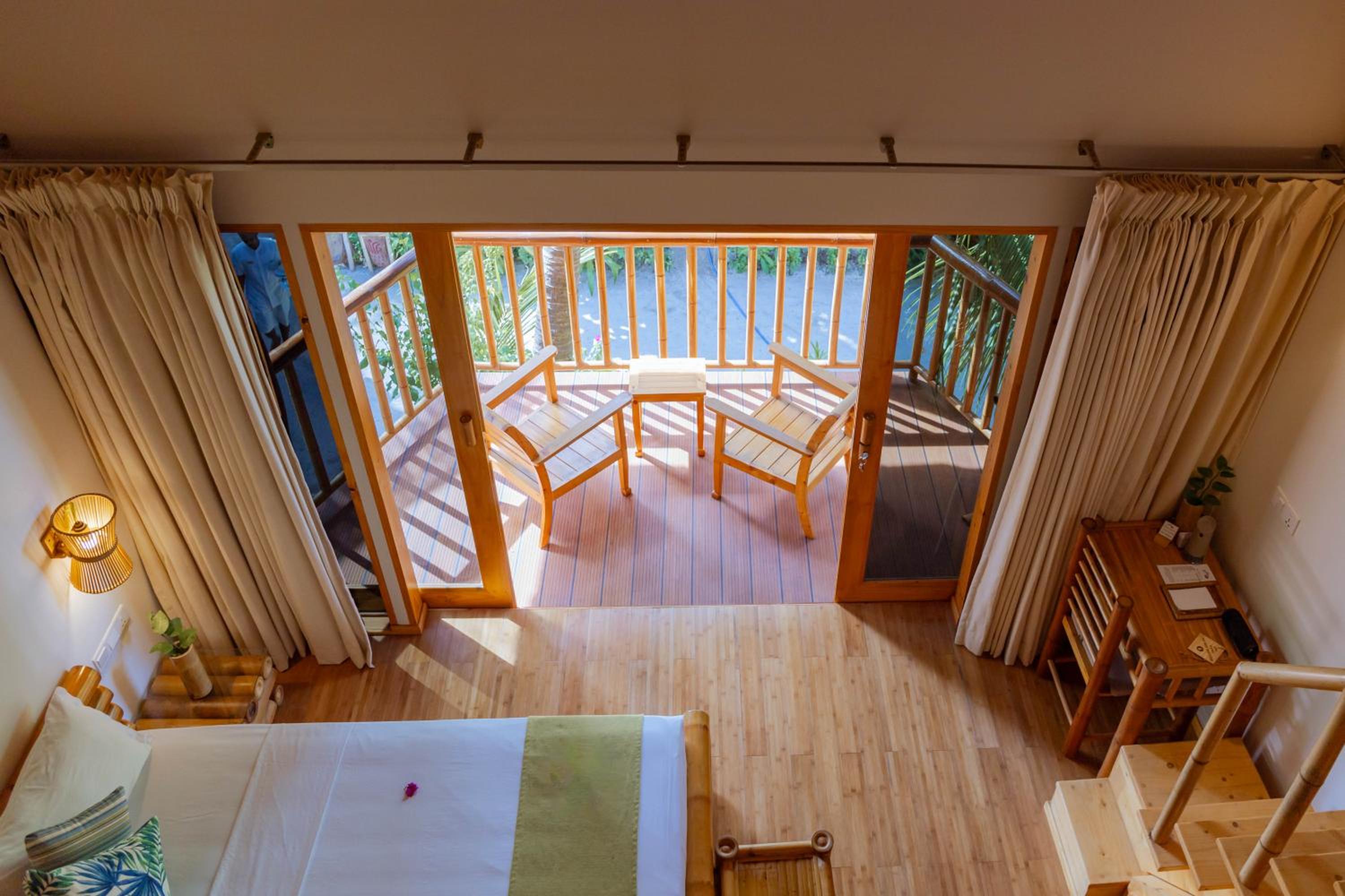 Quadruple Room with Balcony photo 3