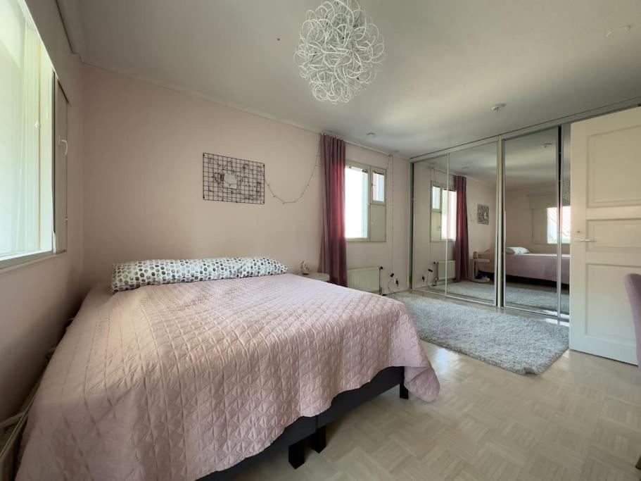 Villa photo 1