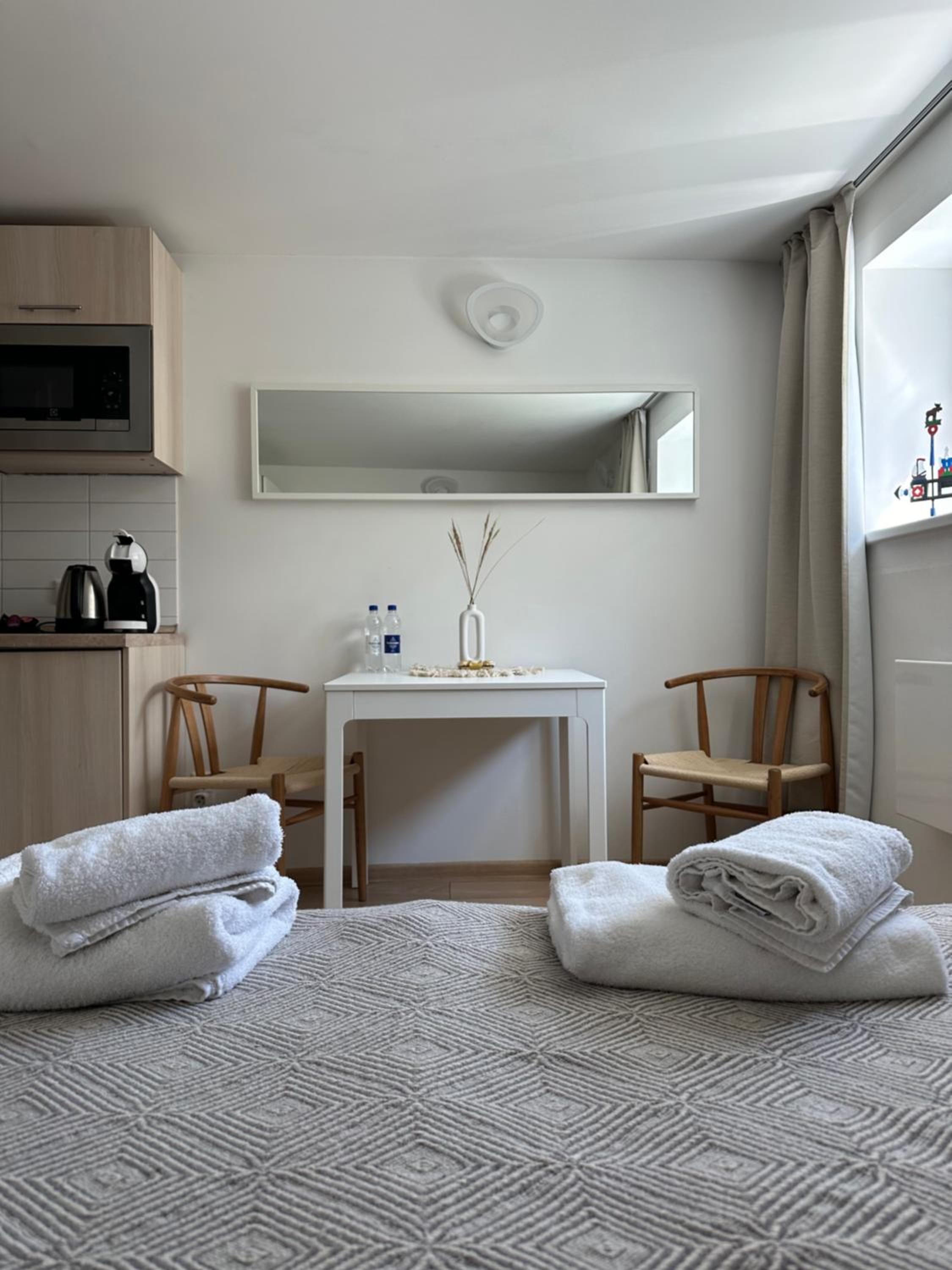 Studio Apartment photo 1
