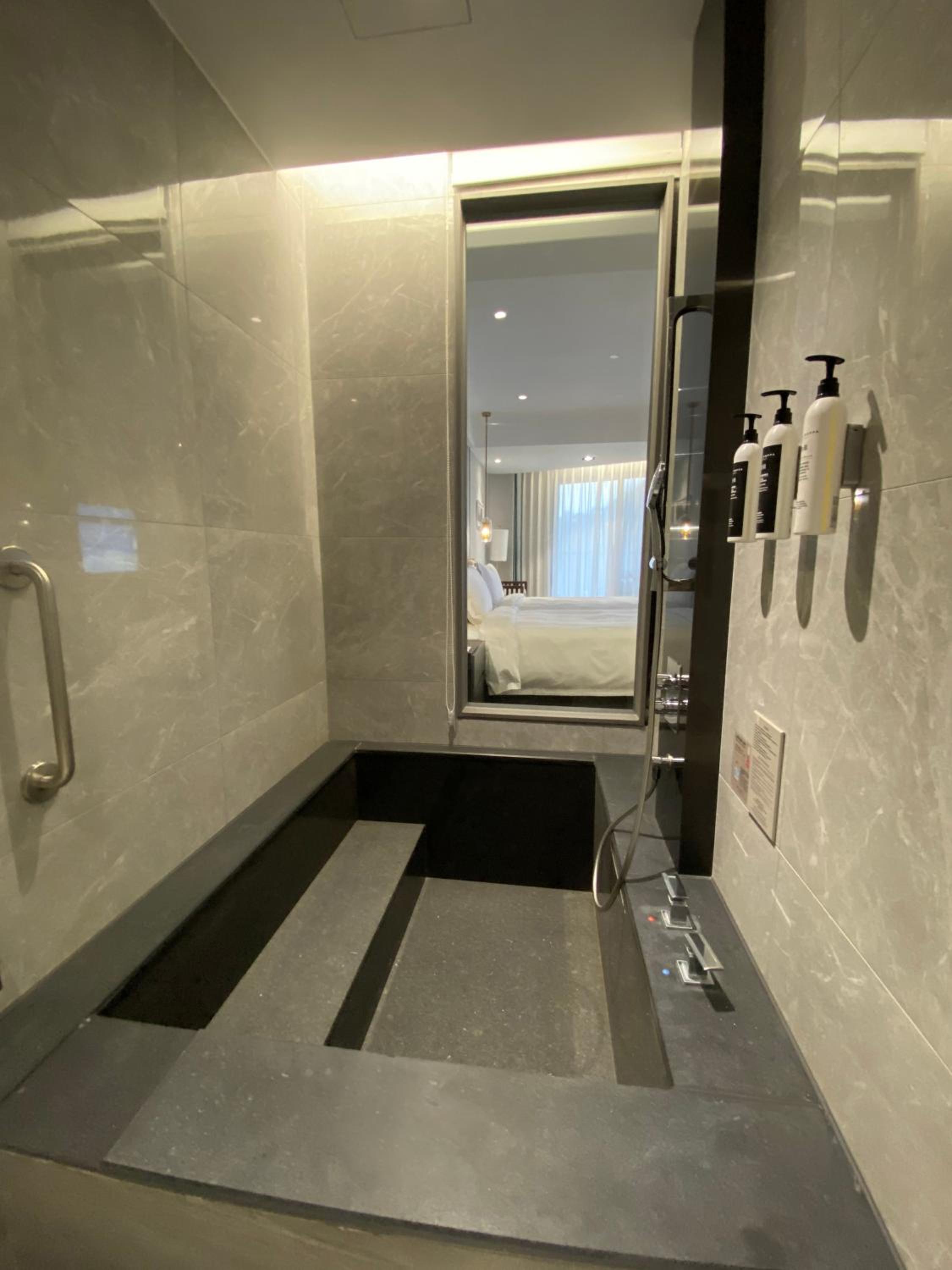 Superior Double or Twin Room - Photo 4