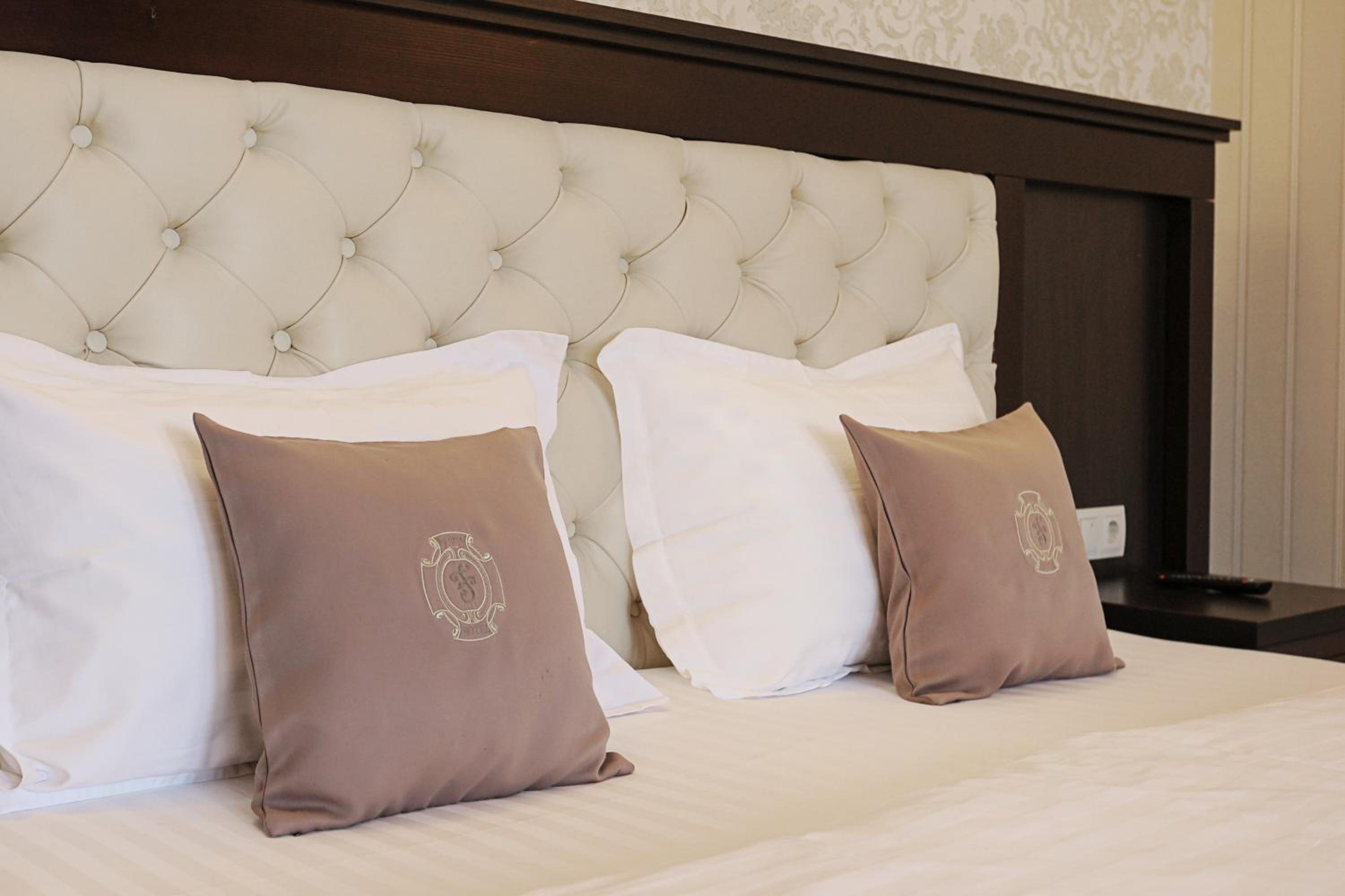 Suite with Balcony photo 2