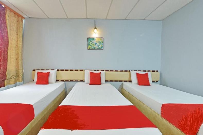 Standard Triple Room - Photo 2