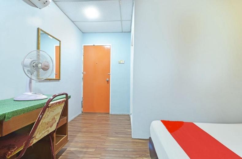 Double Room - Photo 3