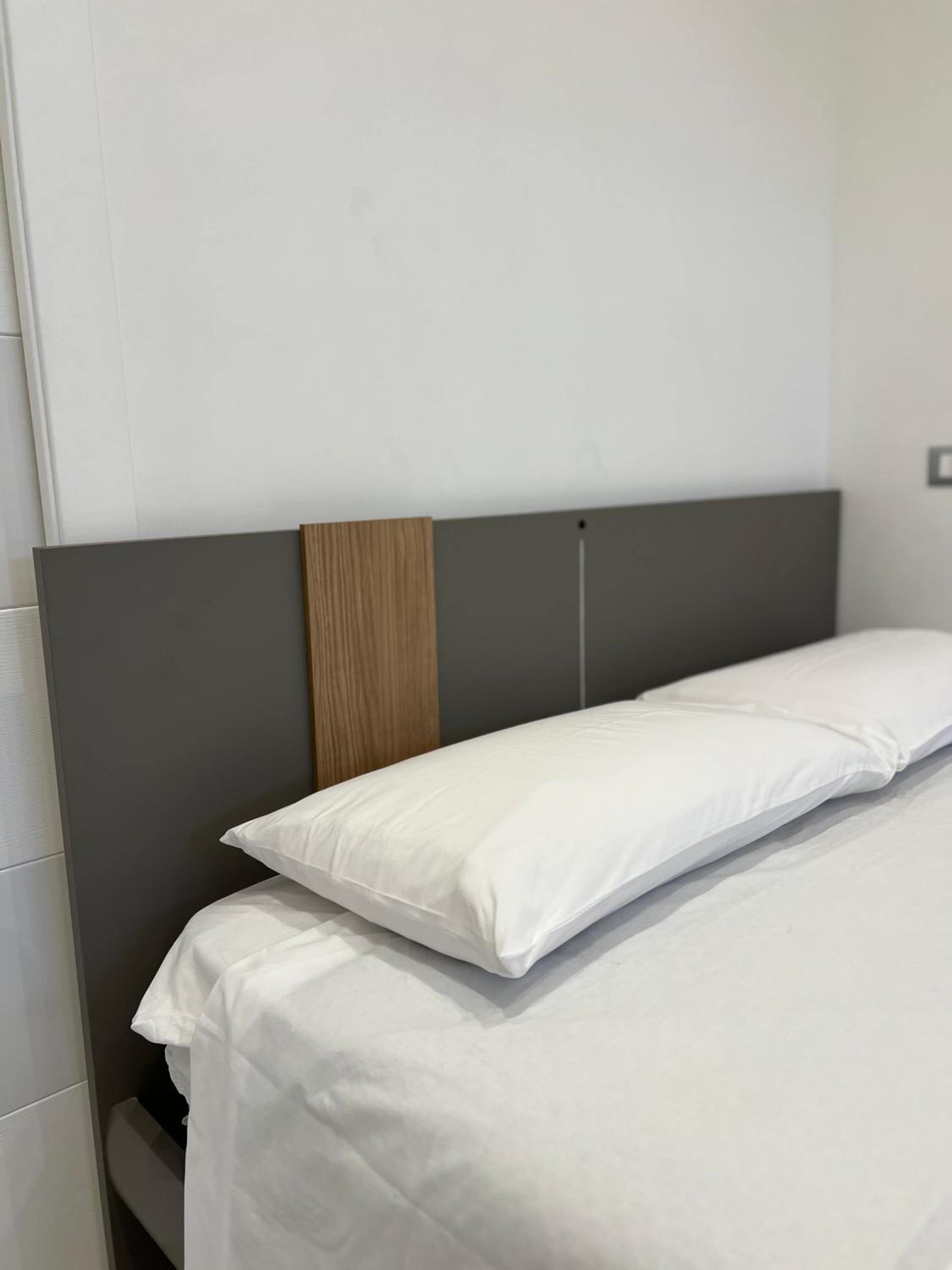 Standard King Room photo 3