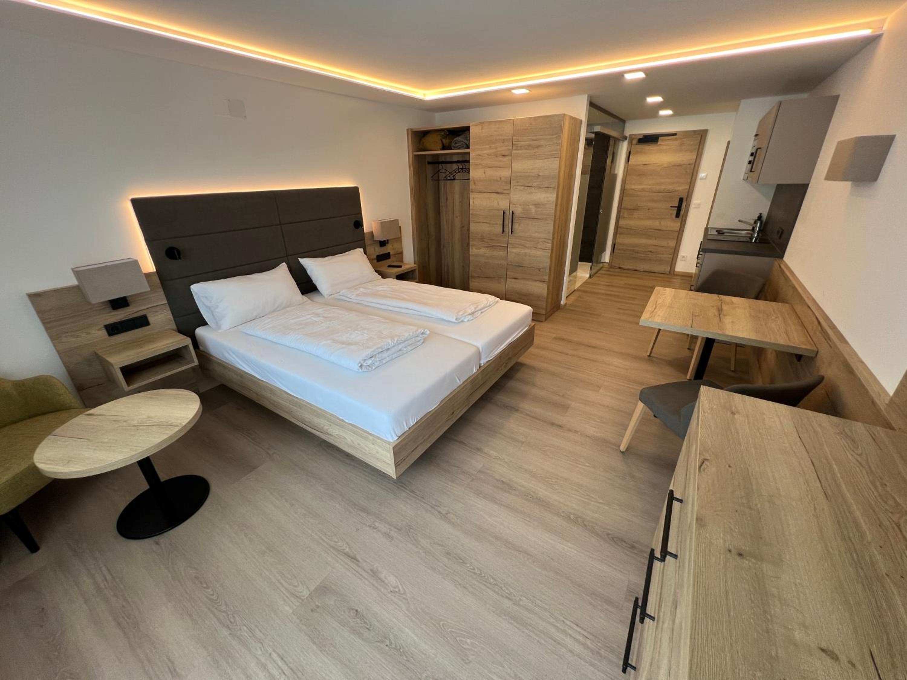 Double Room with Balcony