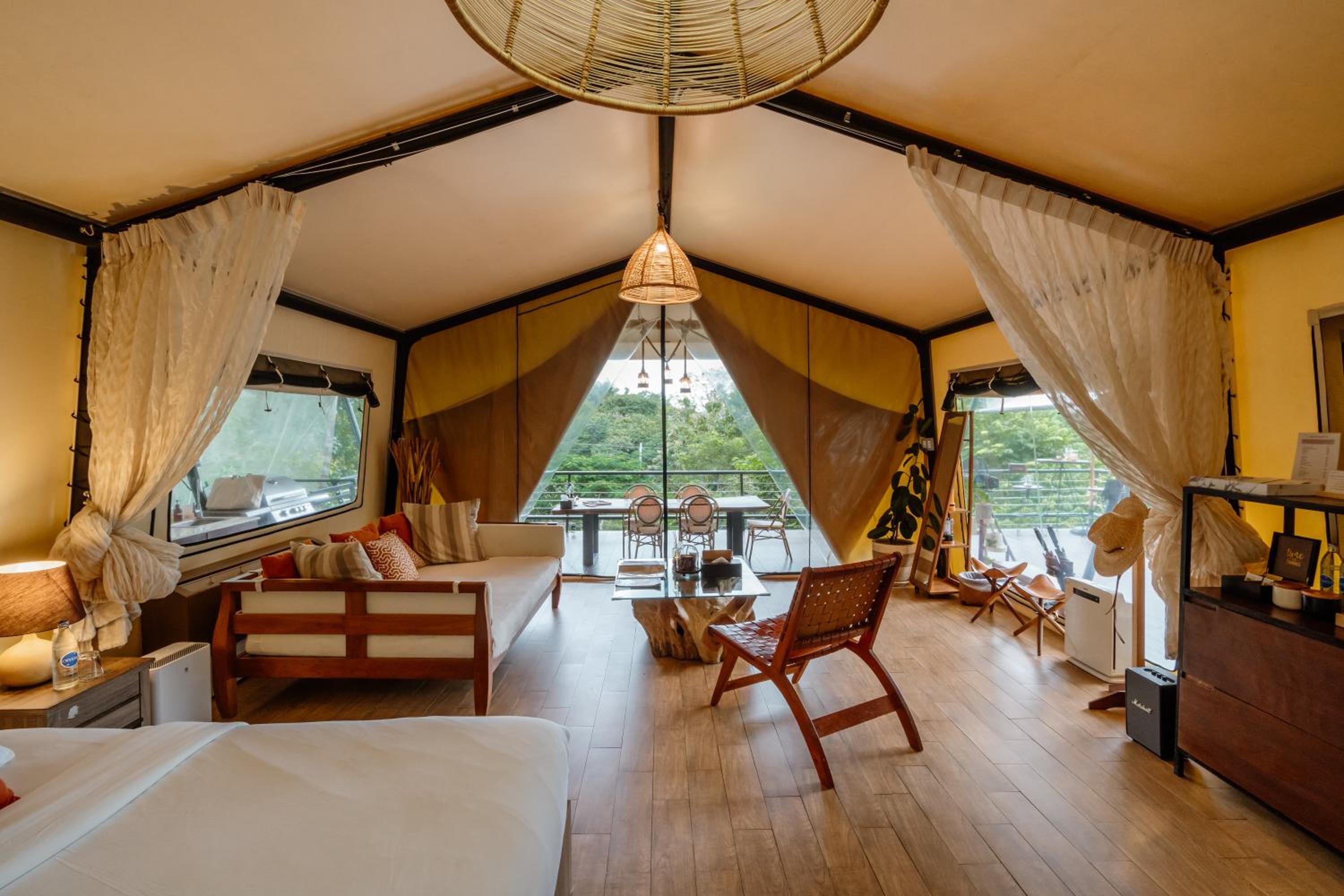 Pet-friendly Superior Villa