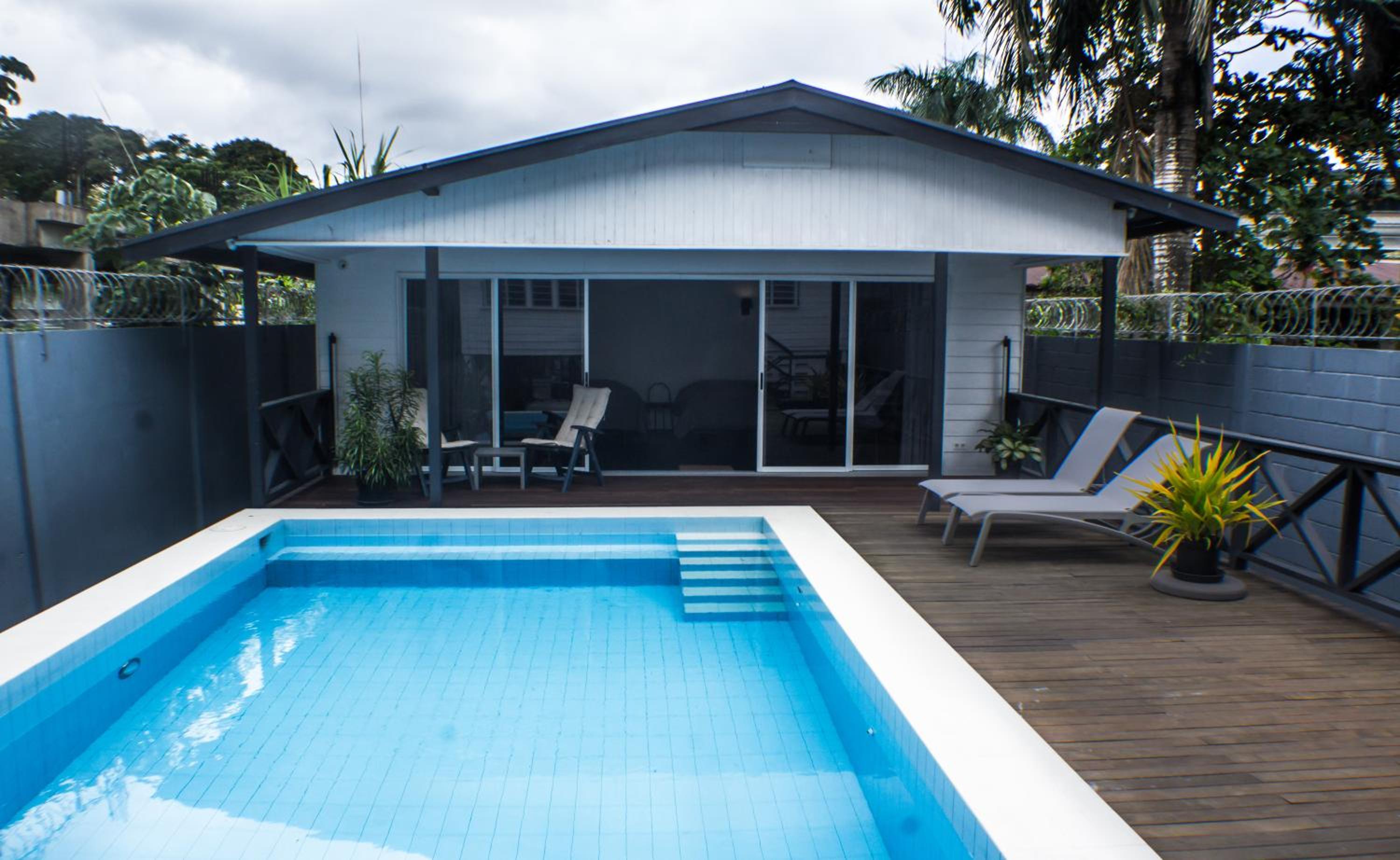 Bungalow with Garden View photo 3