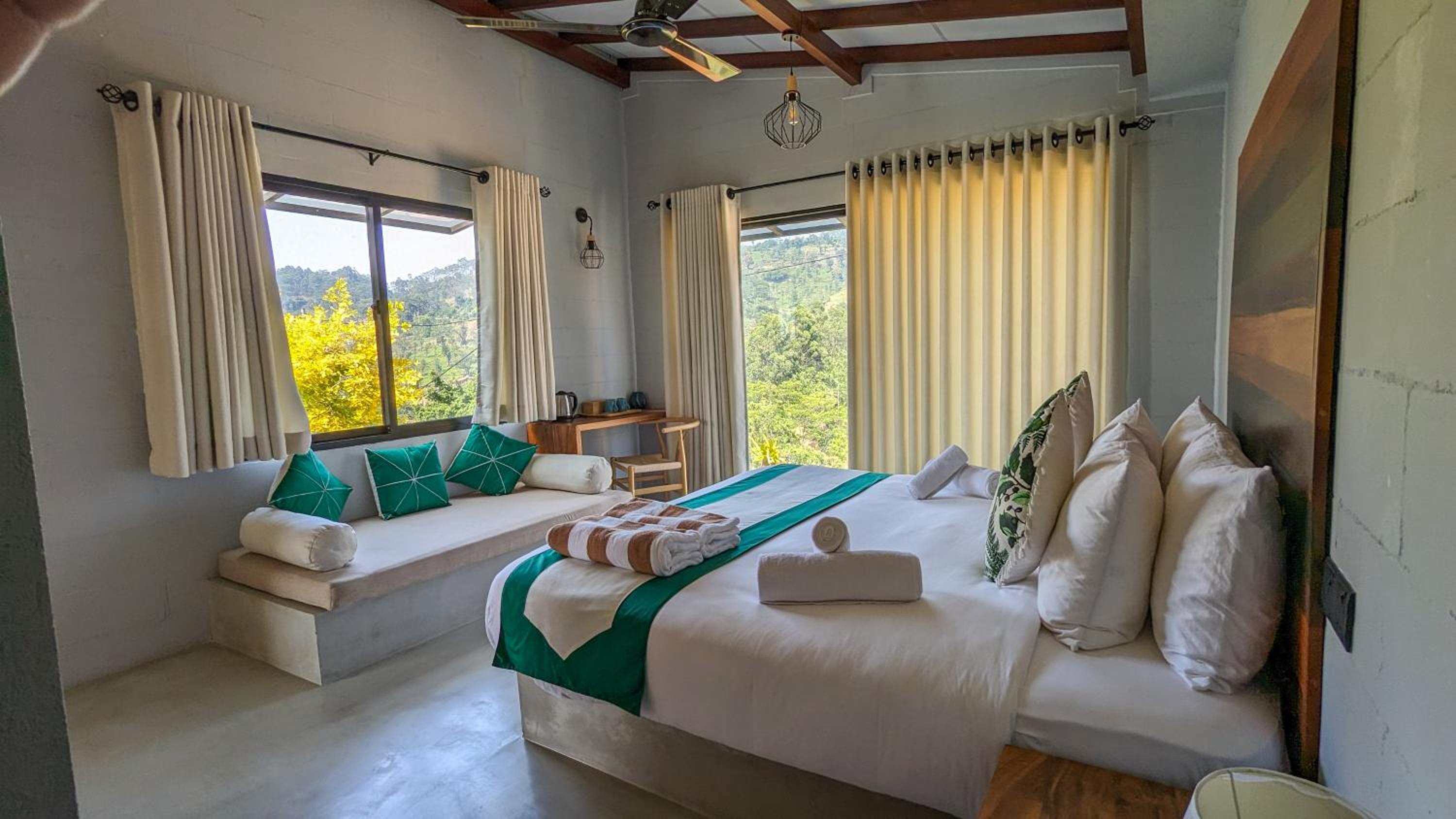 Junior Suite with Mountain View