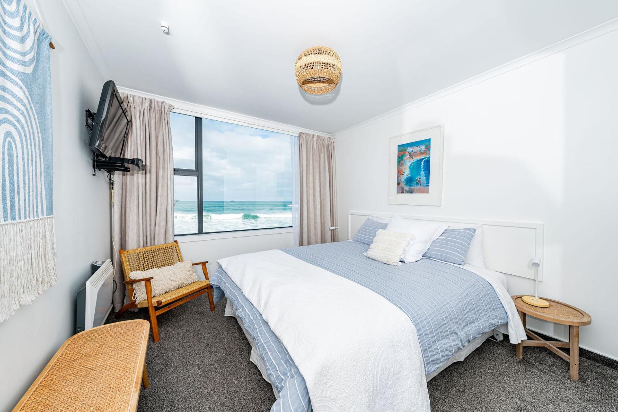 Apartment with Sea View - Photo 4