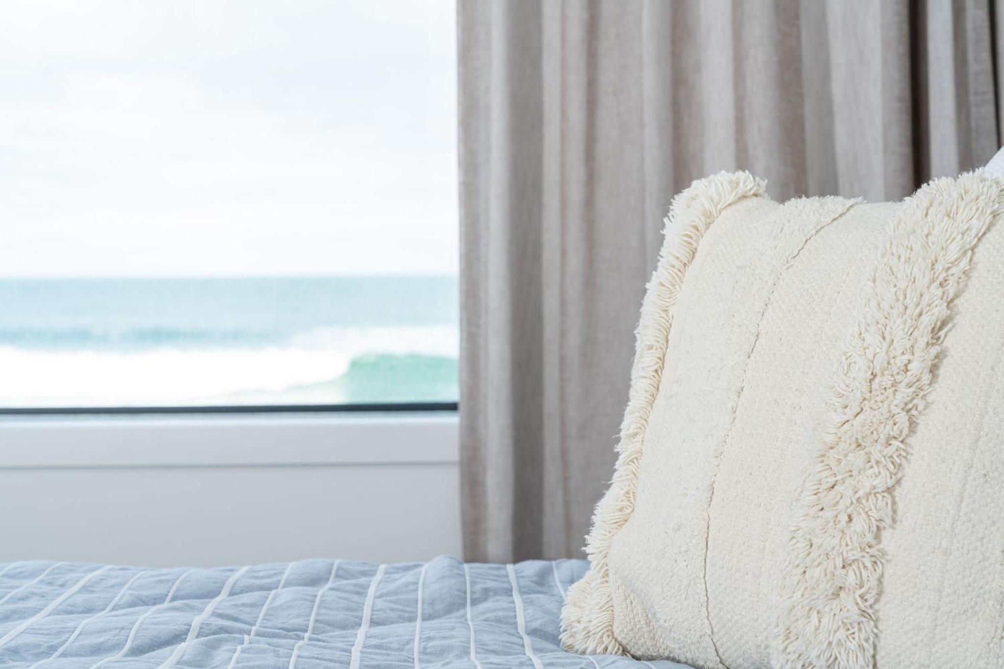 Apartment with Sea View - Photo 5