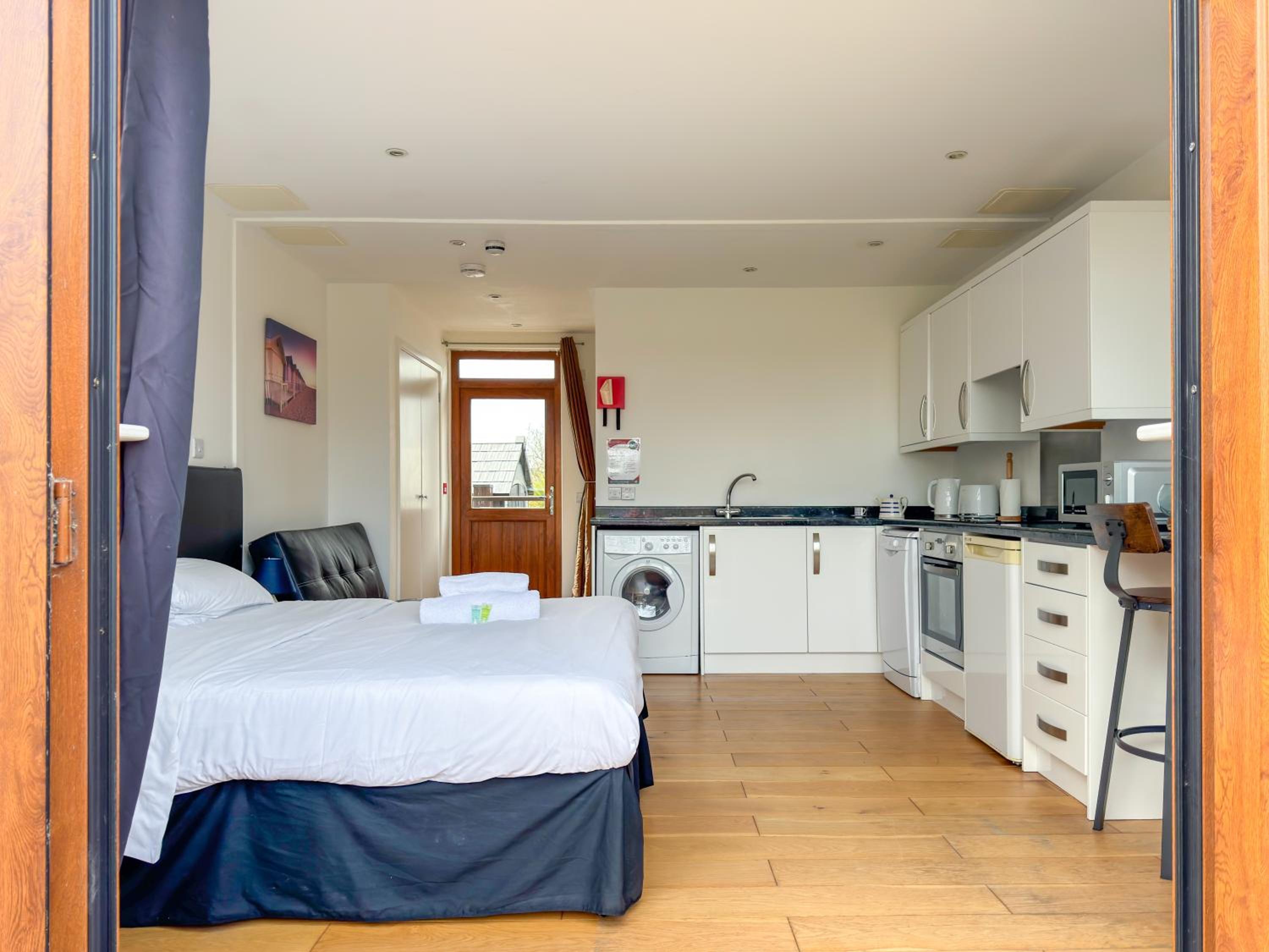 Superior Studio Apartment