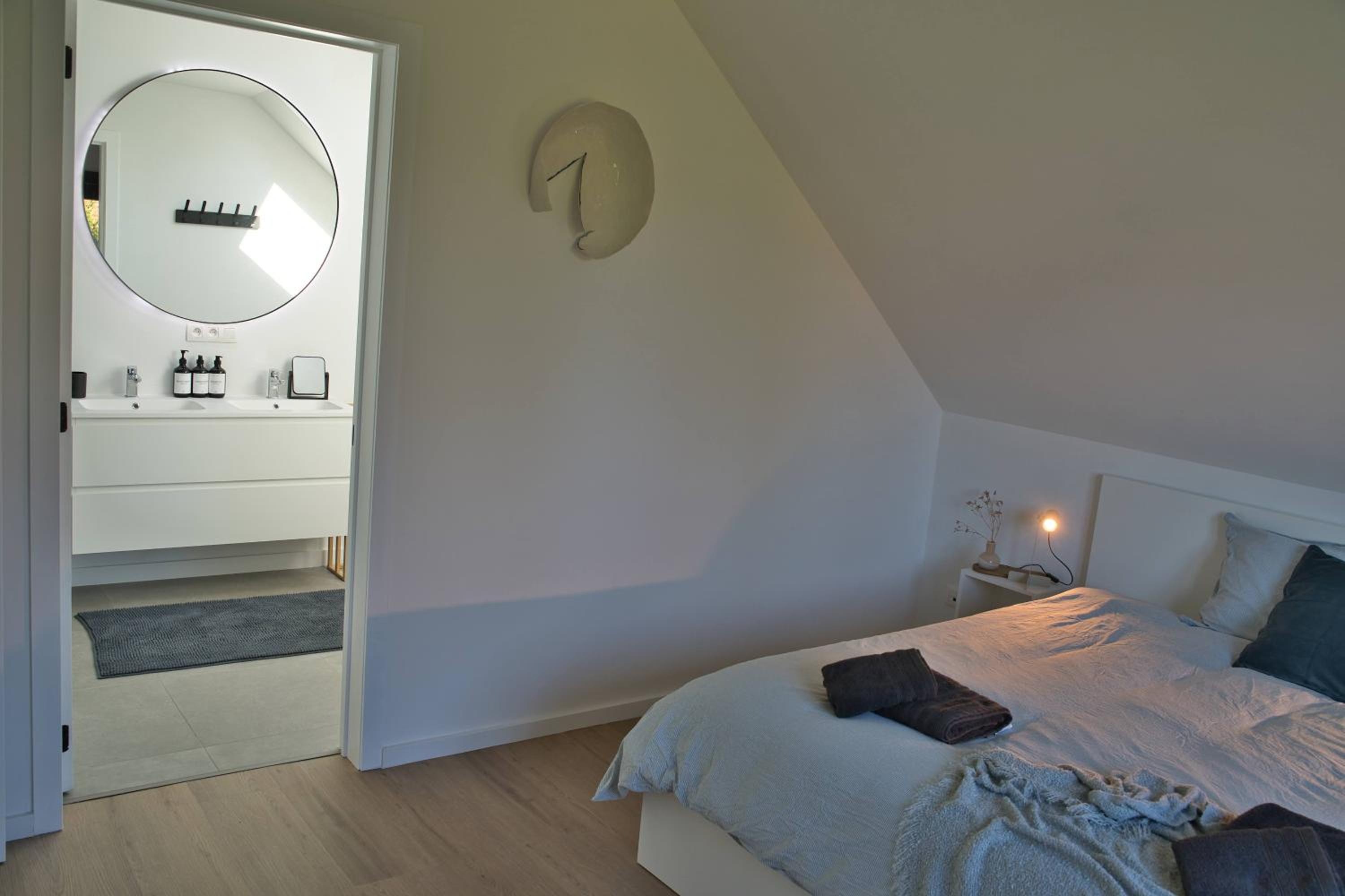 Three-Bedroom House photo 1