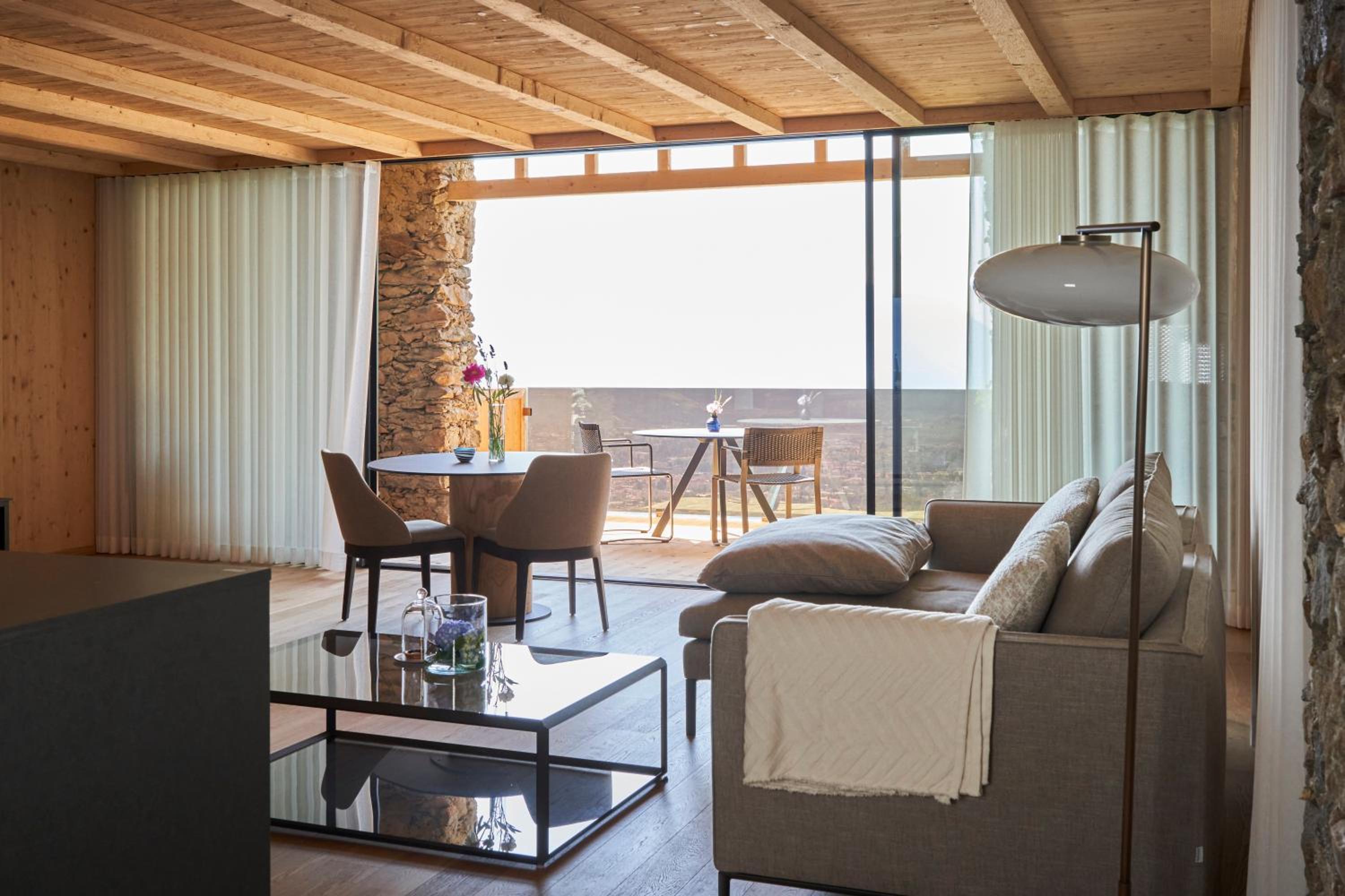 Superior Chalet