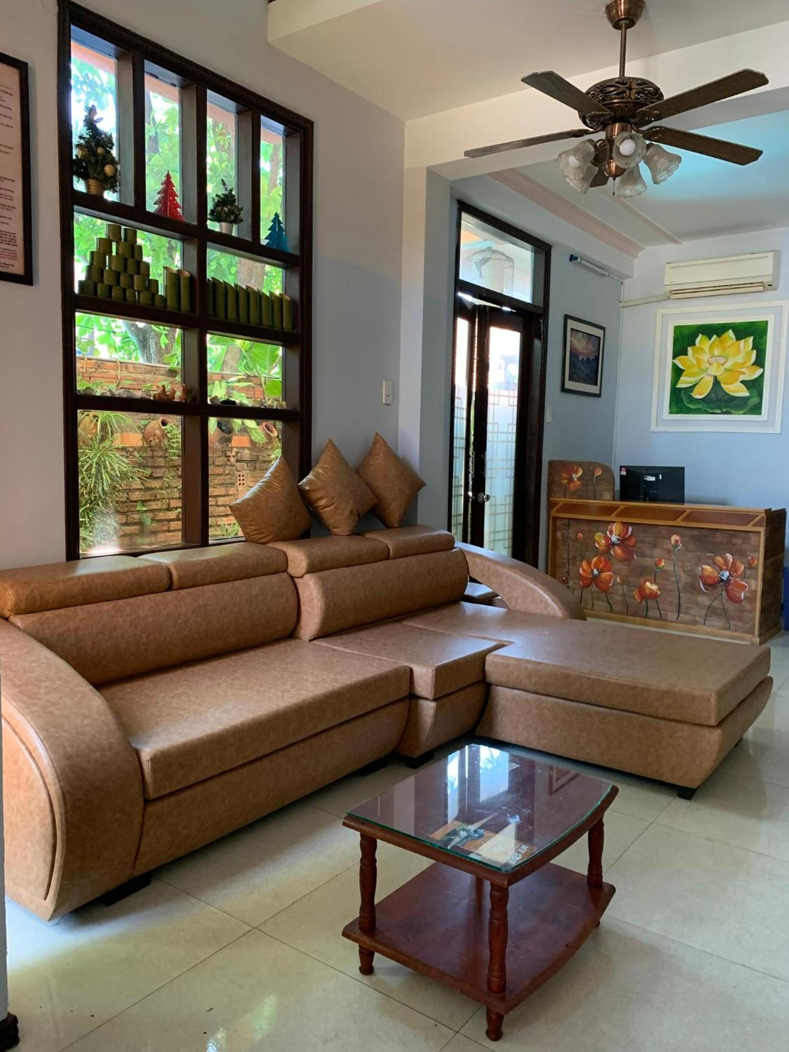 Villa with Private Pool - Photo 9